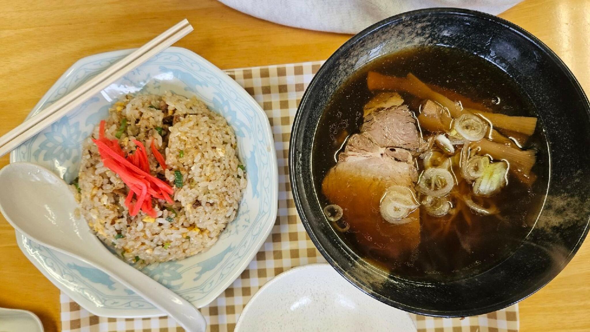 山忠下町店の代表写真1