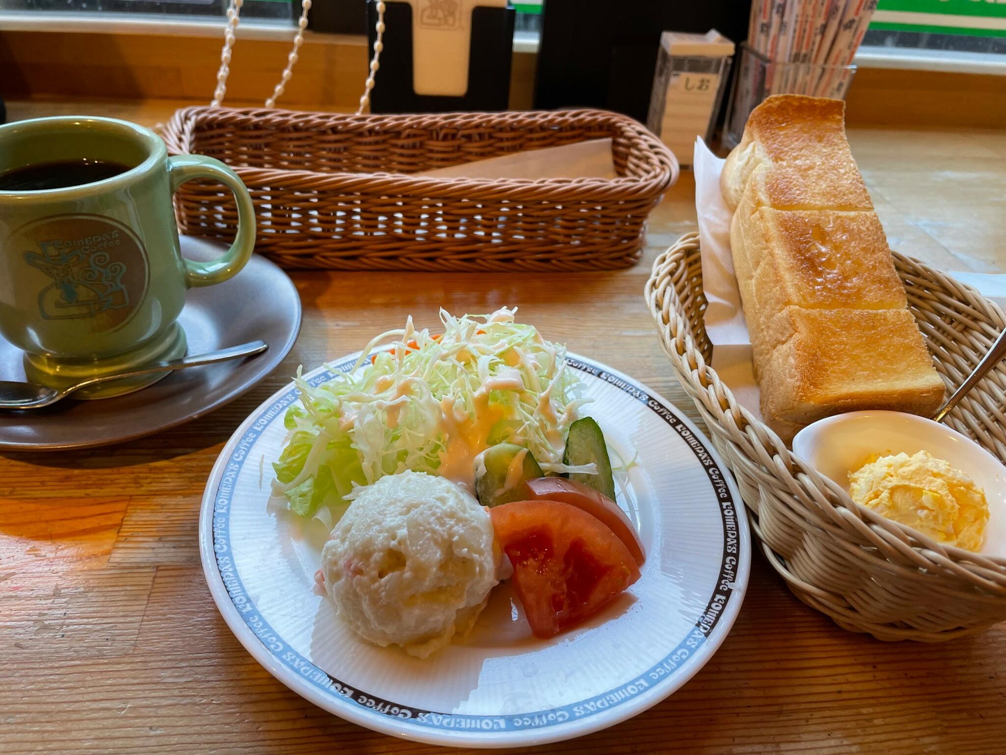 コメダ珈琲 阪急高槻市駅南店 - 高槻市城北町/コーヒー店 | Yahoo!マップ