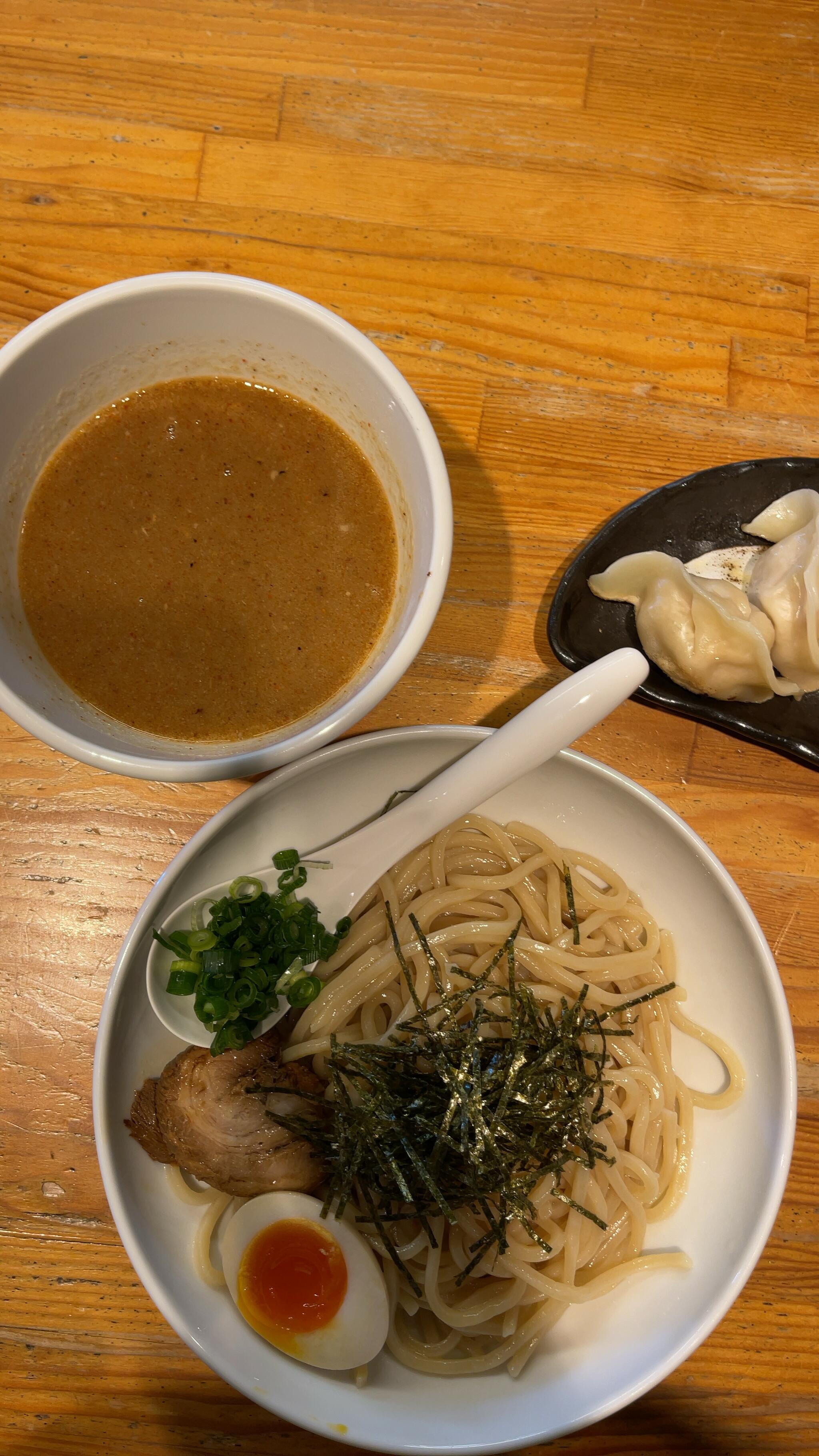 最強肉汁餃子＆ラーメン 麺遊庵の代表写真1