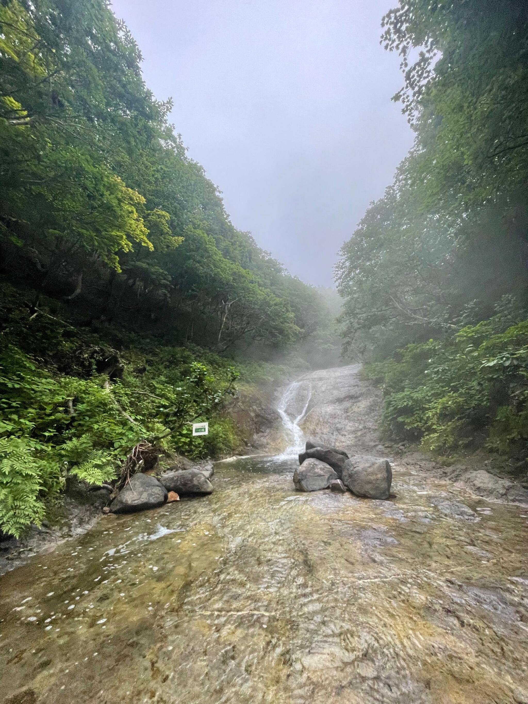 クチコミ : カムイワッカ湯の滝 - 斜里郡斜里町大字遠音別村/滝 | Yahoo!マップ