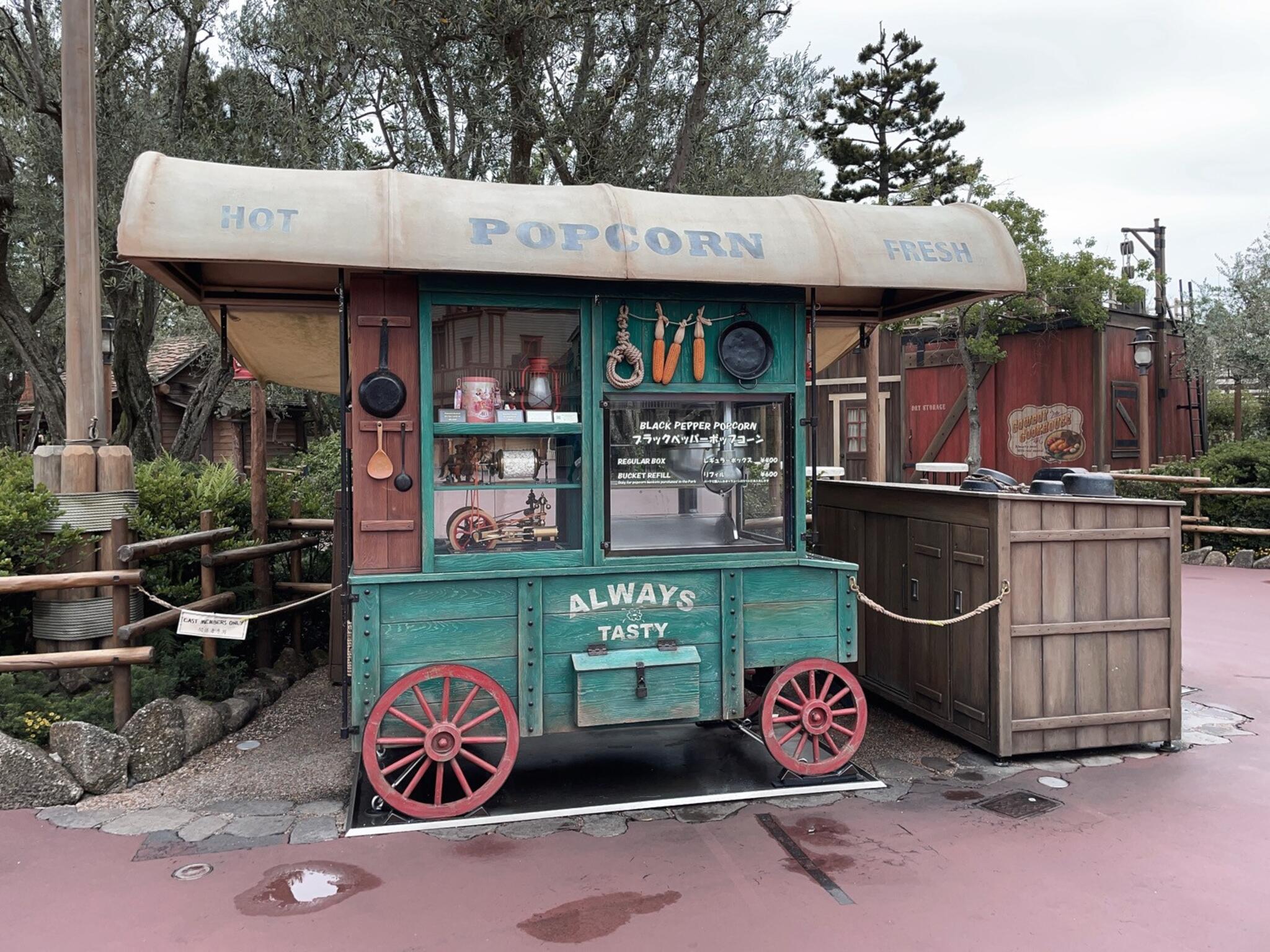 ポップコーンワゴン カウボーイ・クックハウス前 東京ディズニーランド - 浦安市舞浜/スイーツ店 | Yahoo!マップ