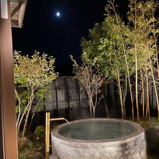 湯亭 上弦の月の写真7