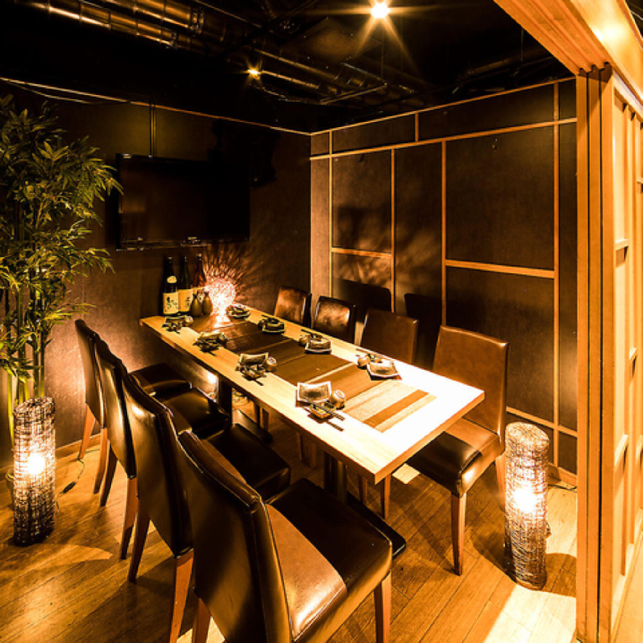 九州料理と完全個室 美味か 新宿店の代表写真4