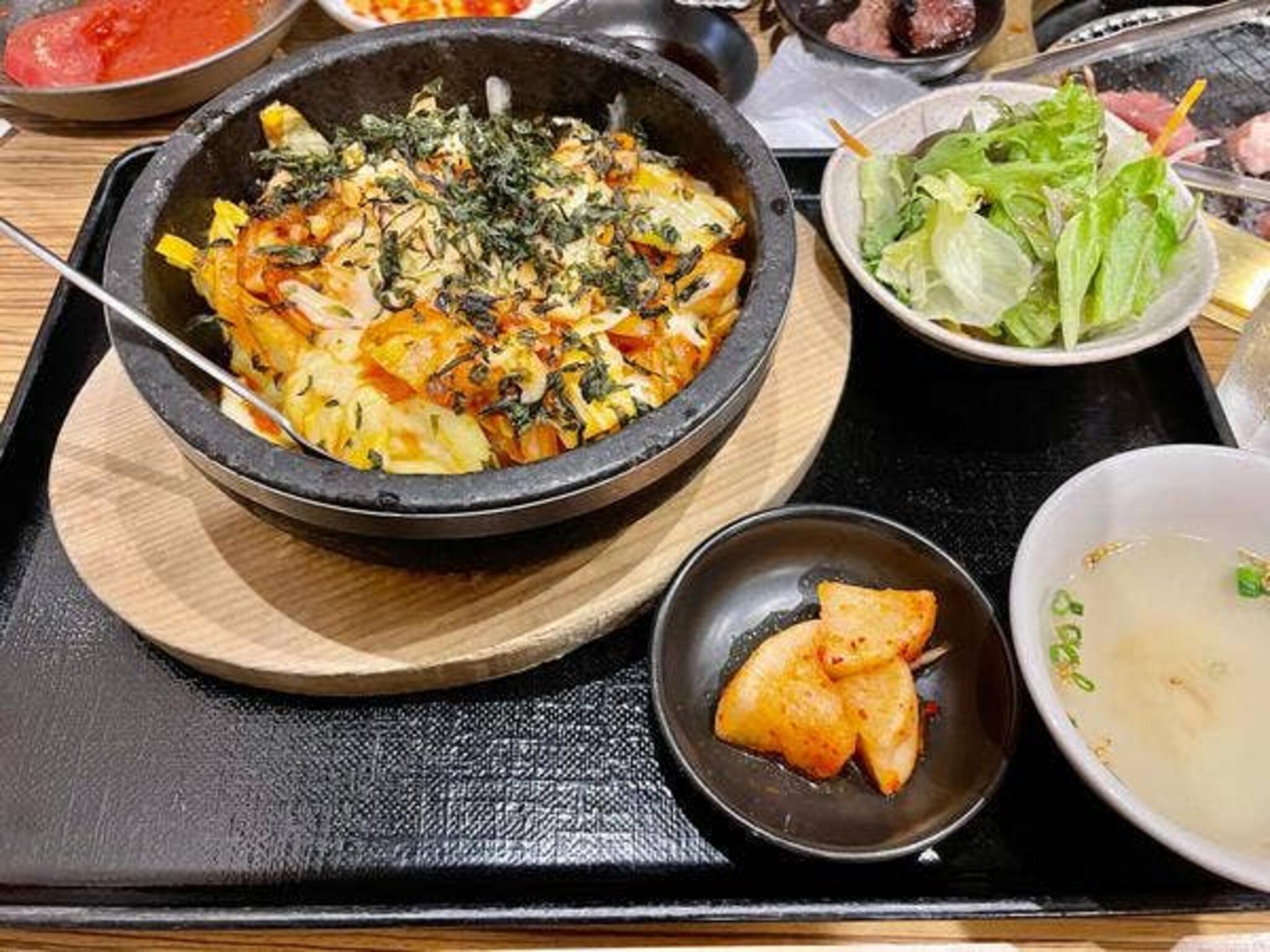 肉と韓国料理　たつりきの代表写真5