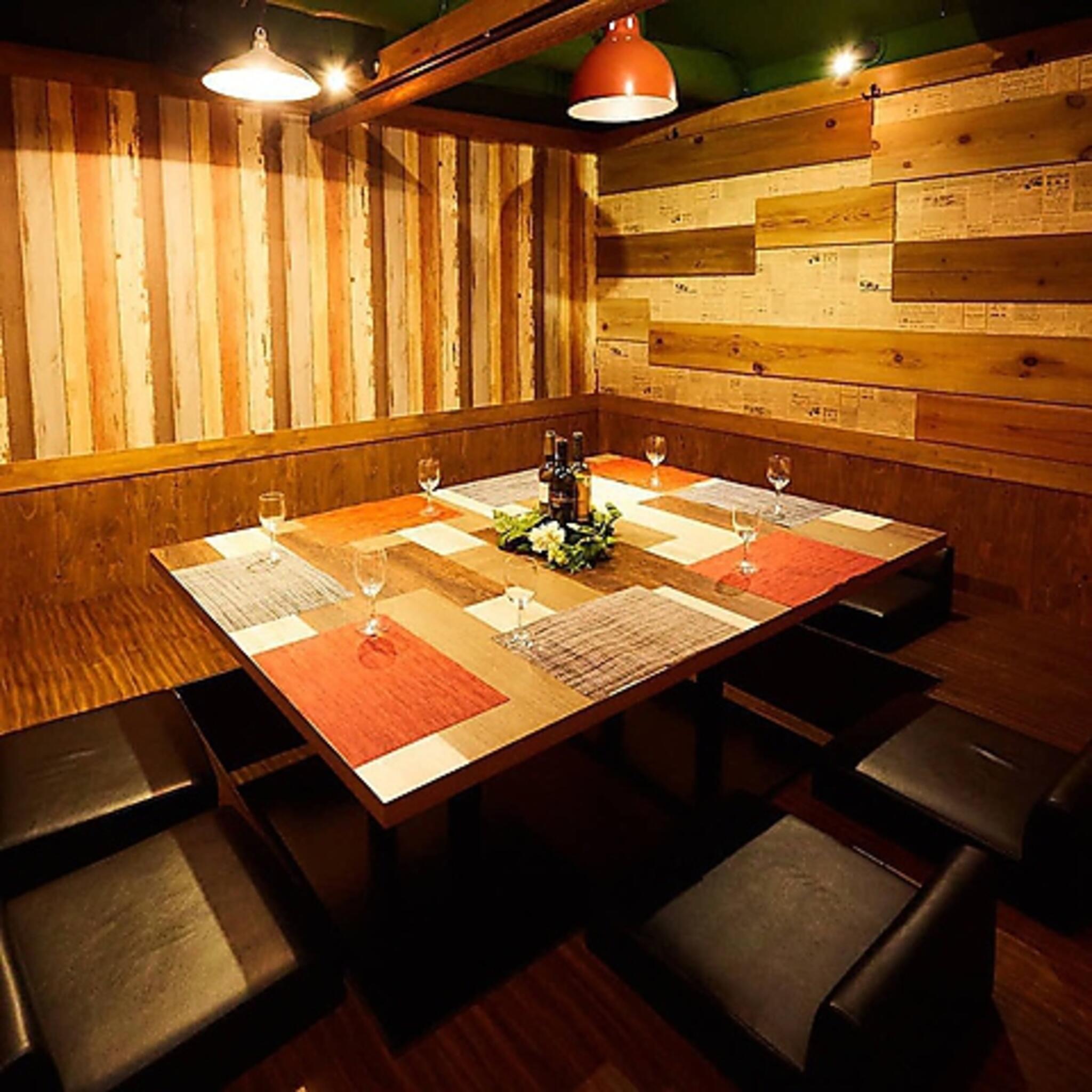 個室 もつ鍋と串と肉寿司 KUSHIEMON串笑門 刈谷店の代表写真5