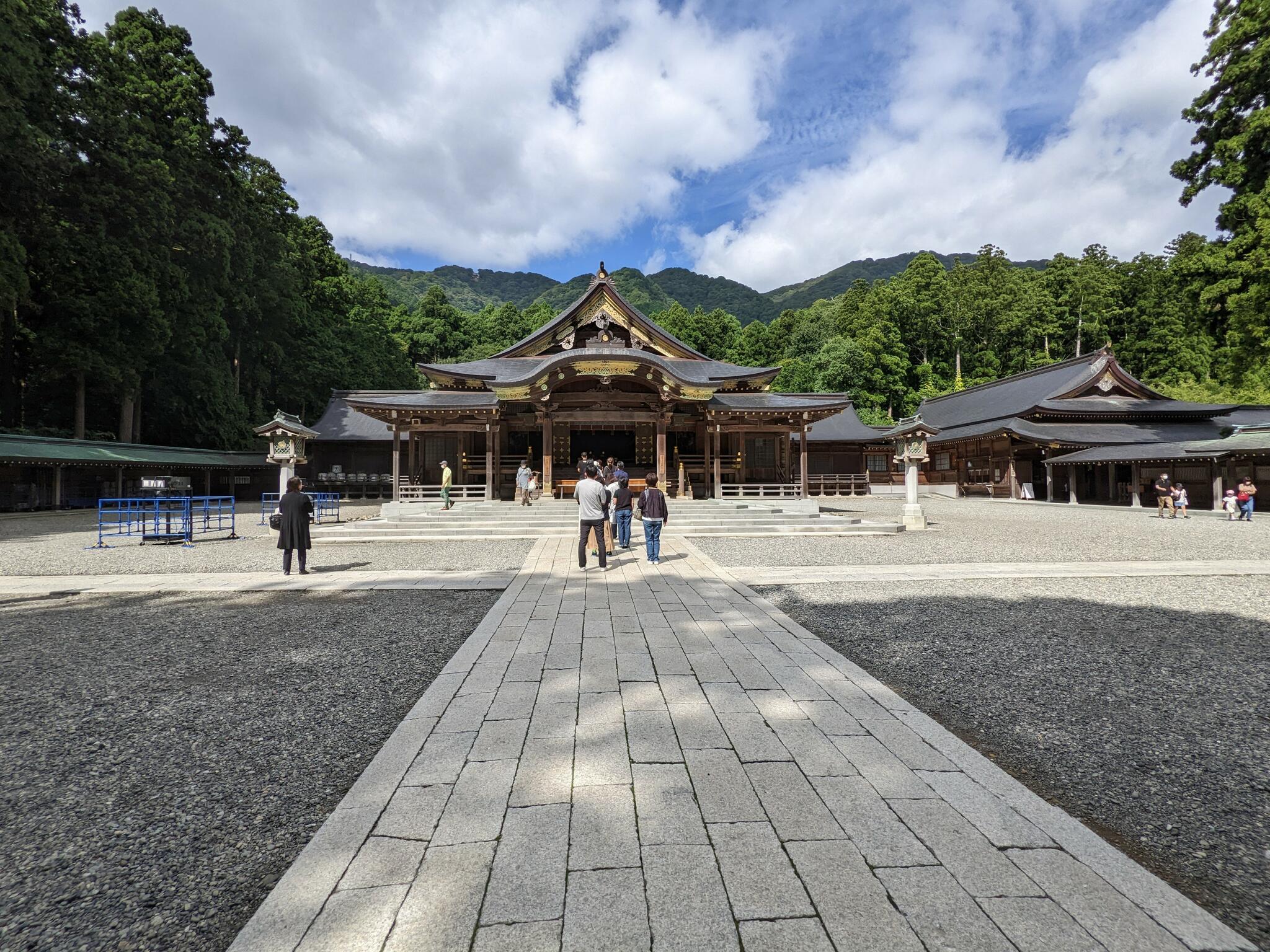 越後一宮 彌彦神社の代表写真8