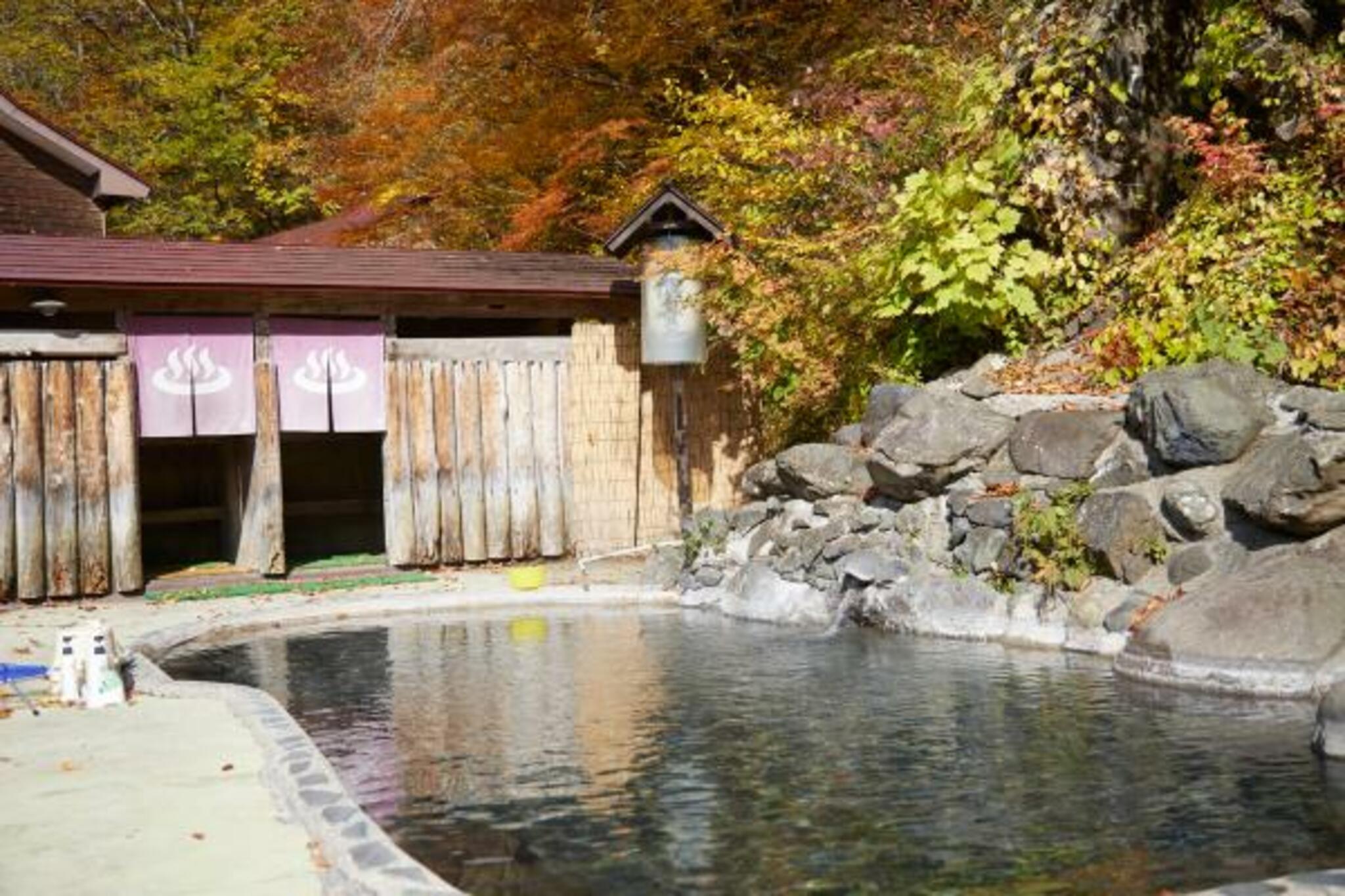 杣温泉旅館の代表写真1