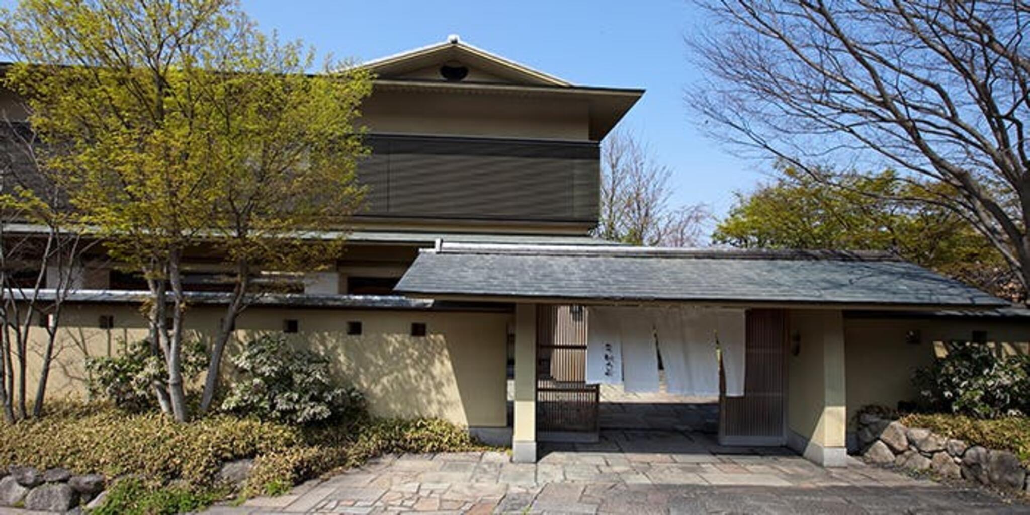 桜坂 観山荘の代表写真3