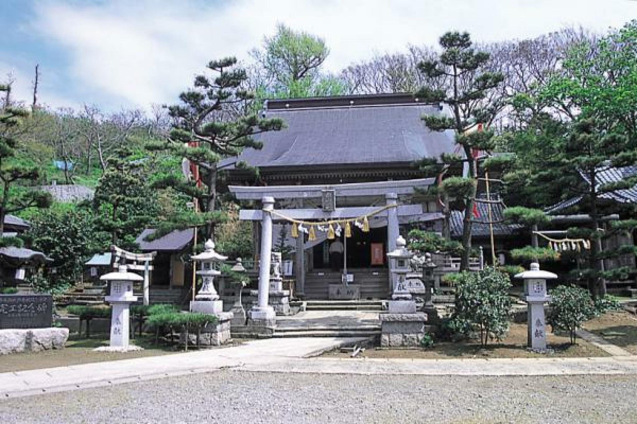 白山媛神社の代表写真1