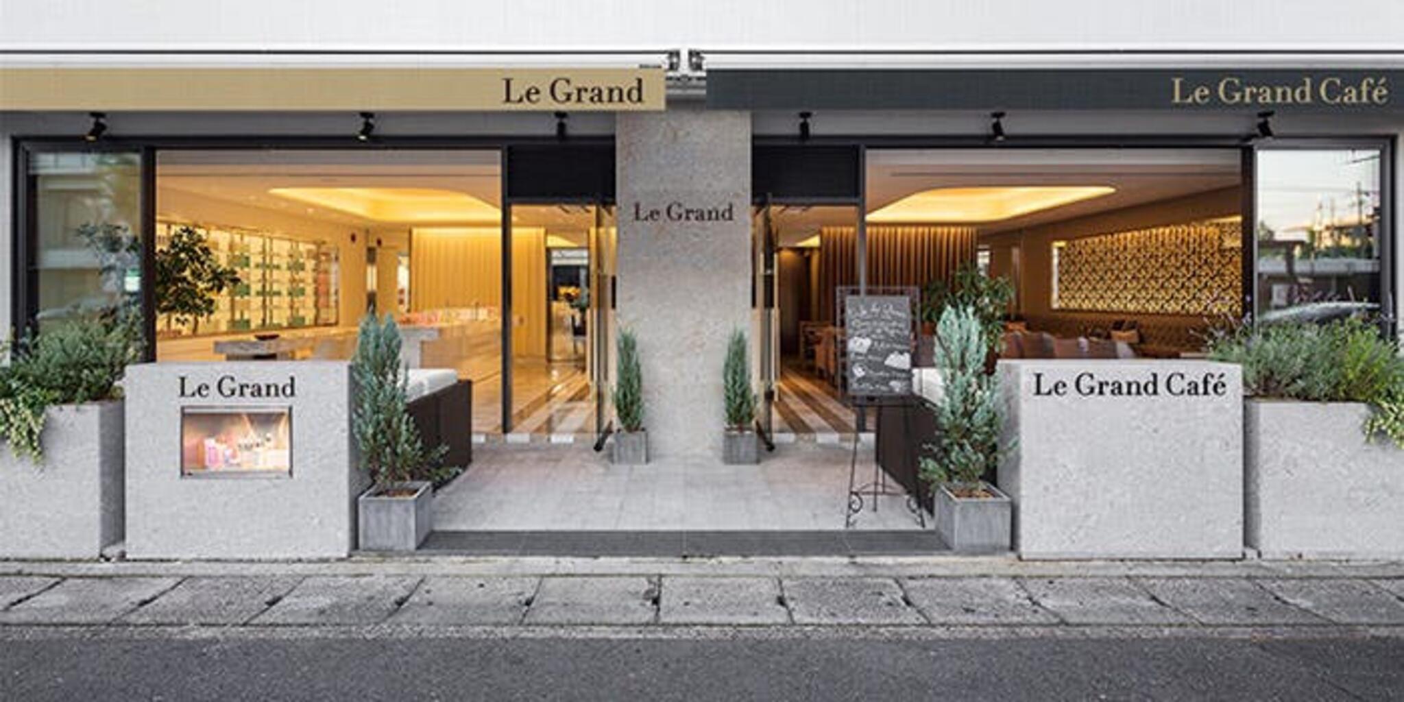 Le Grand Cafeの代表写真3