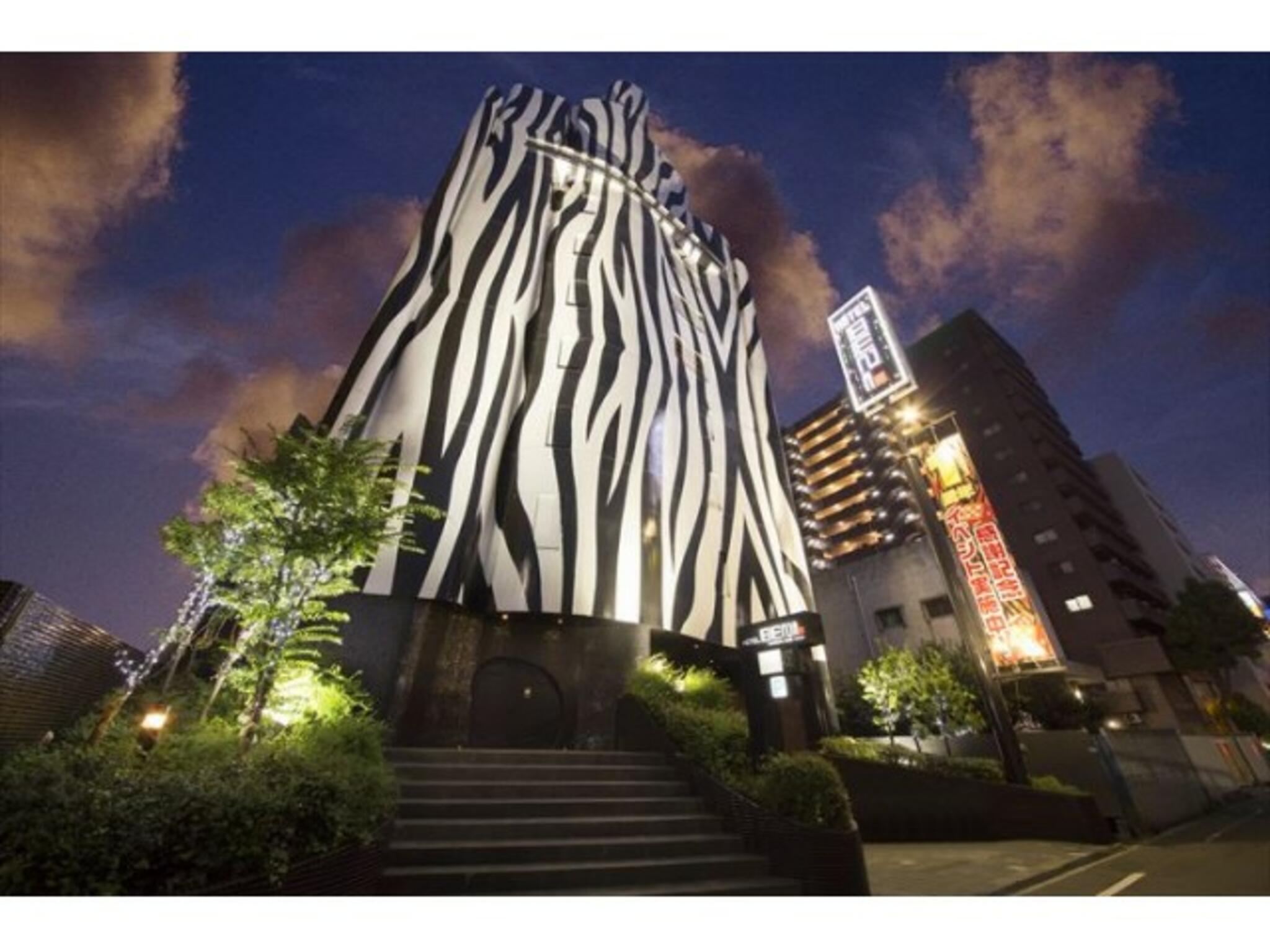 HOTEL BENI 東三国 (ホテル ベニ ヒガシミクニ)の代表写真1