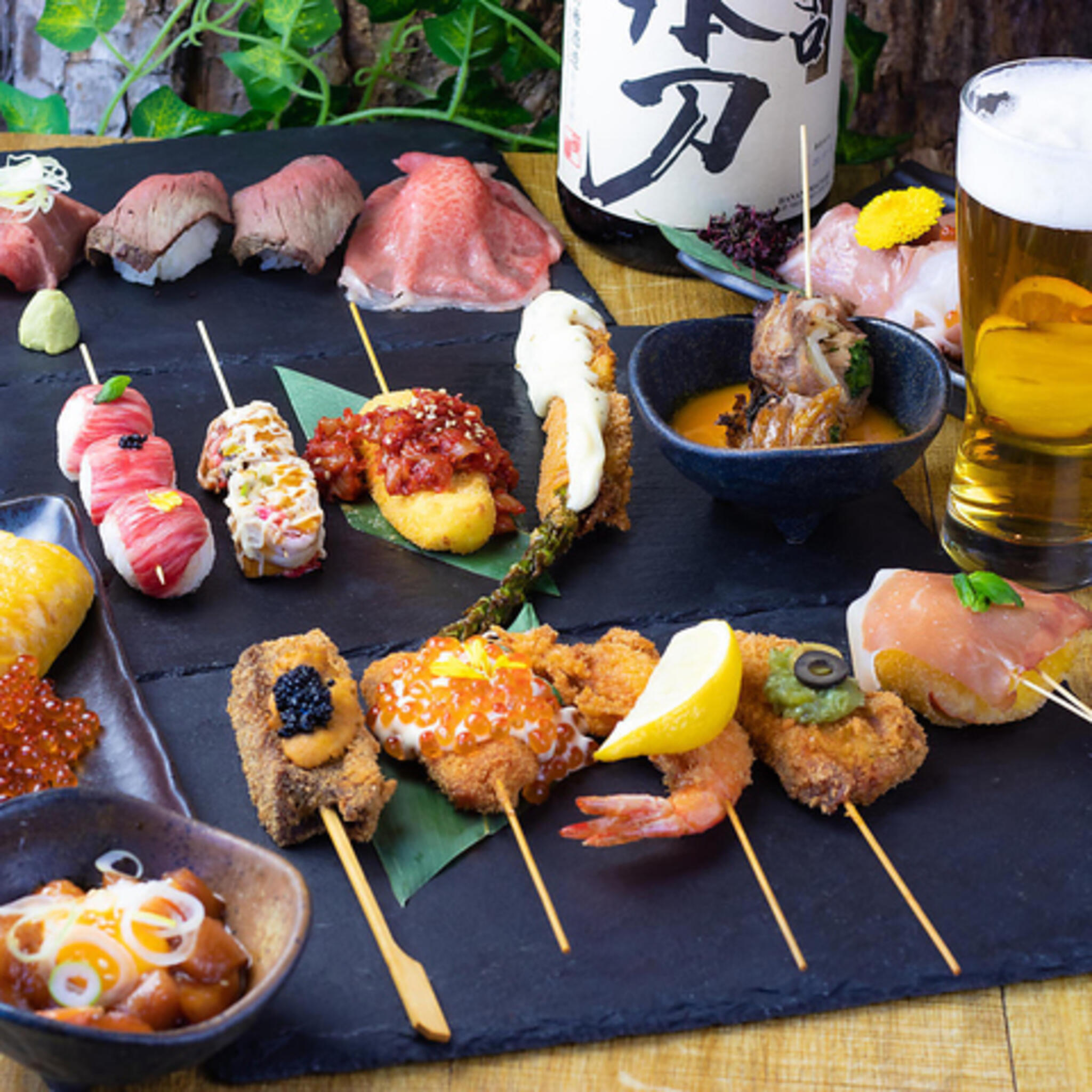 個室 もつ鍋と串と肉寿司 KUSHIEMON串笑門 刈谷店の代表写真6