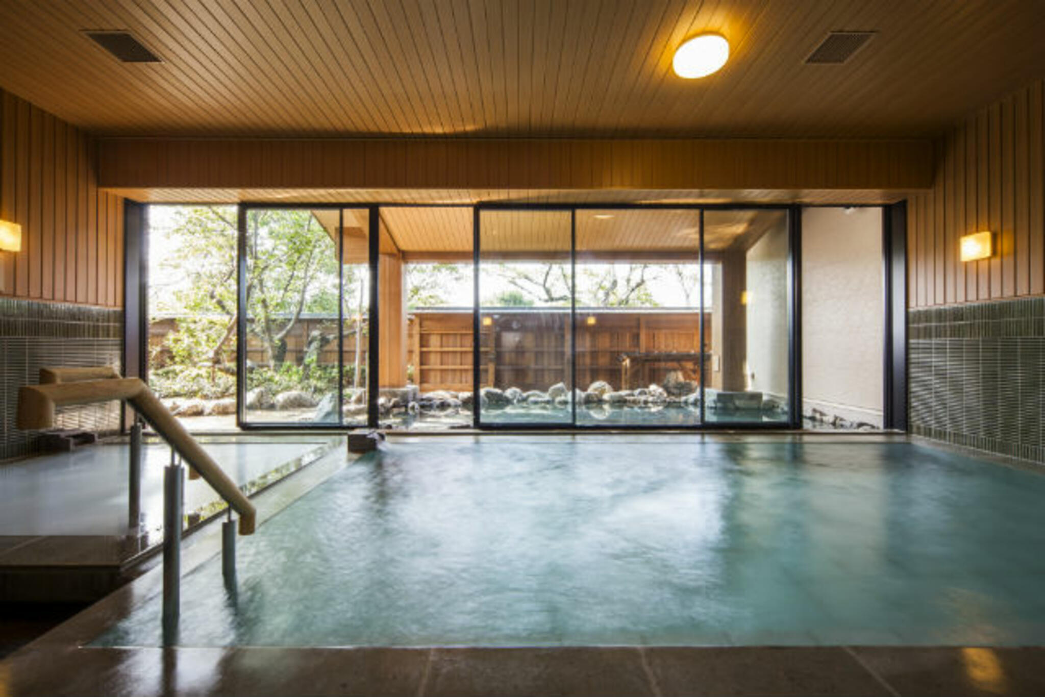 京都 嵐山温泉 湯浴み処 風風の湯の代表写真4
