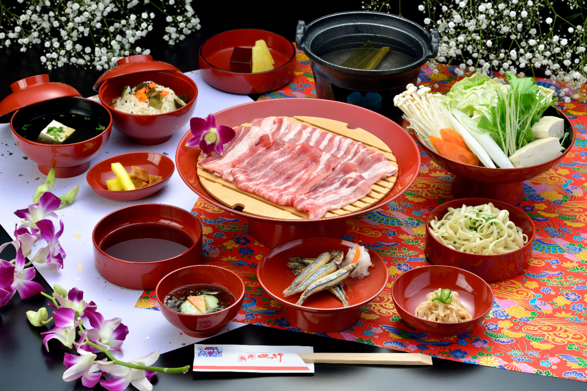 琉球料理と琉球舞踊 四つ竹 久米店の代表写真8