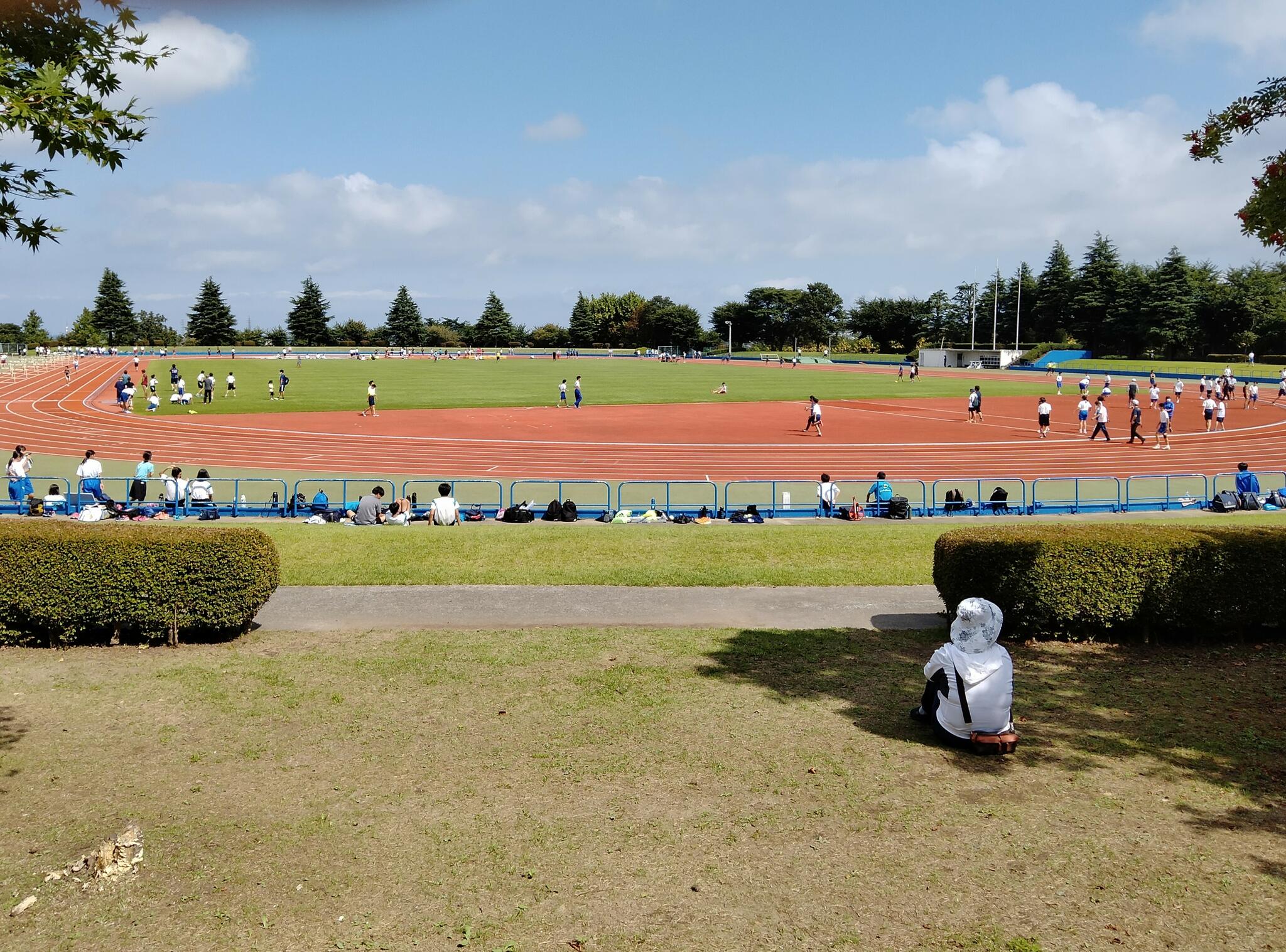 八戸市東陸上競技場の代表写真1