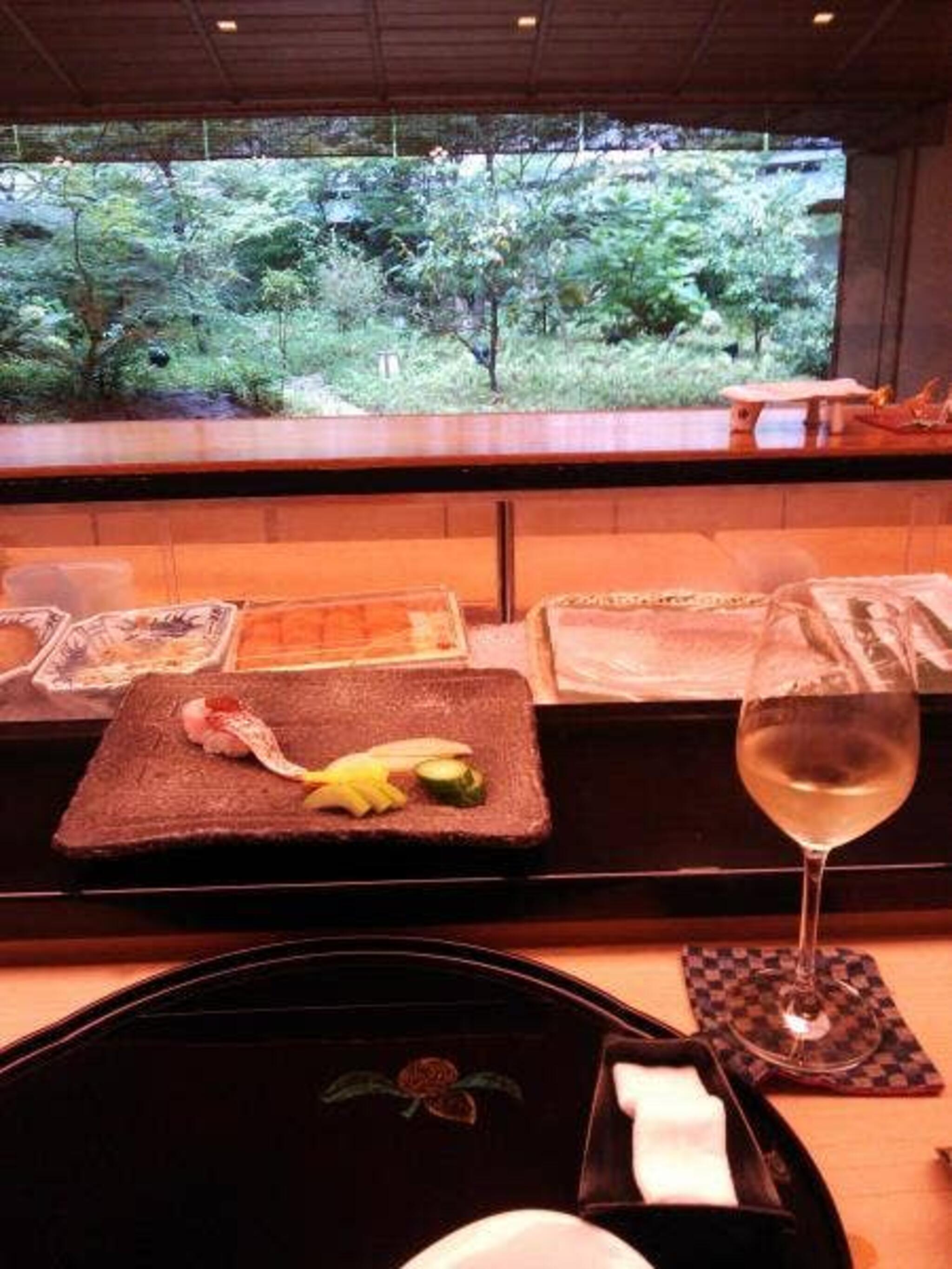 日本料理 さくら 寿司カウンターの代表写真2