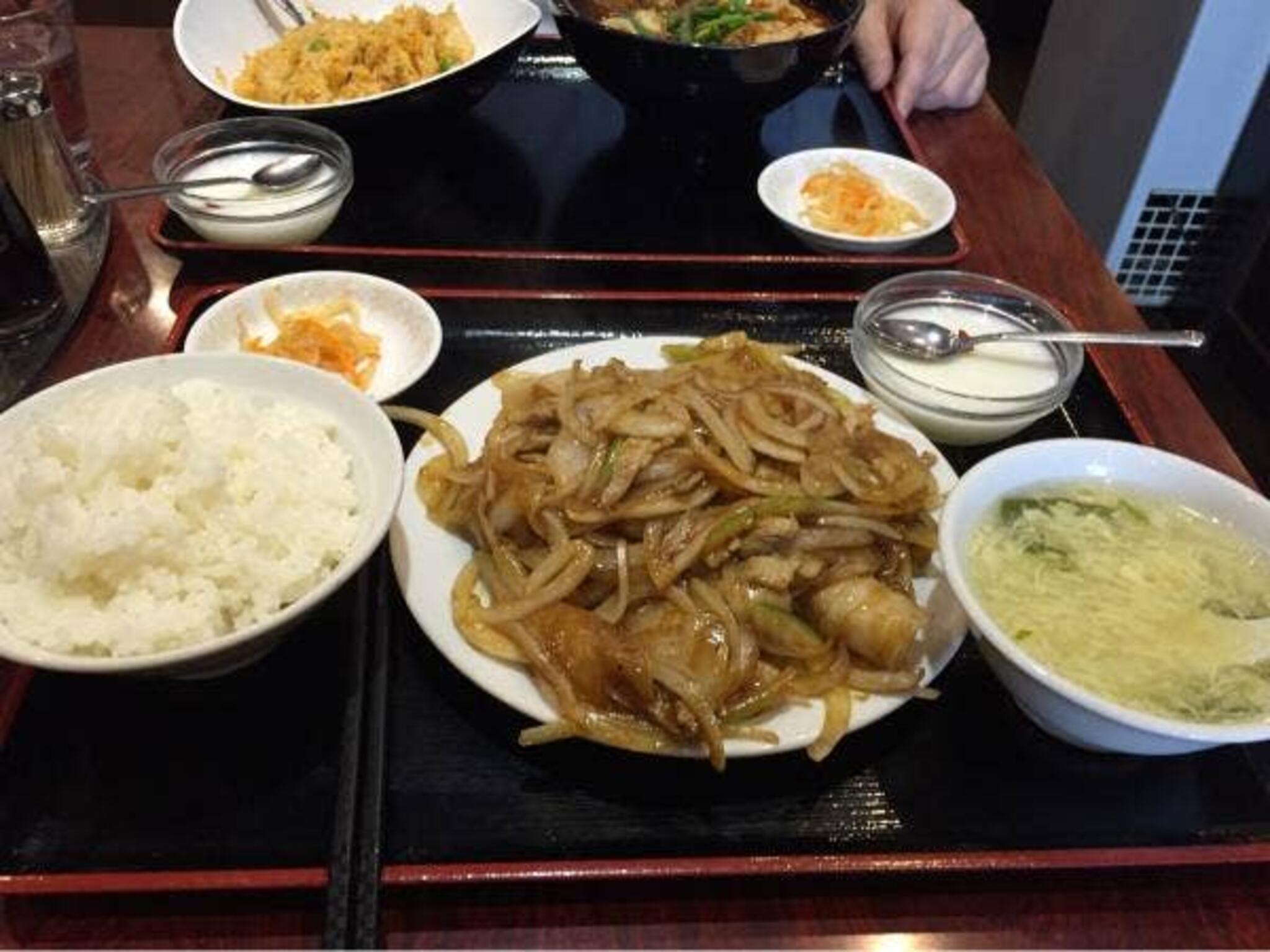 朝霞 刀削麺 半蔵門店の代表写真9