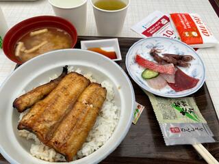 横浜魚市場卸共同組合 厚生食堂のクチコミ写真3