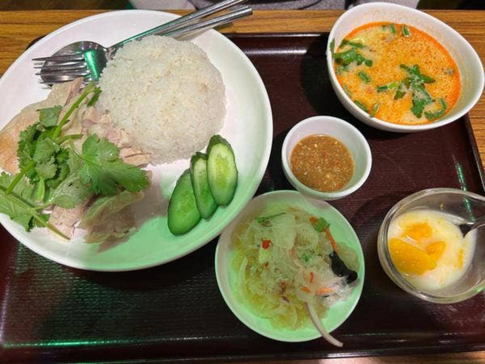 タイ国総菜料理 ゲウチャイ(横浜QE店)の代表写真9