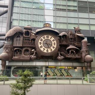 宮崎駿デザインの日テレ大時計の写真8