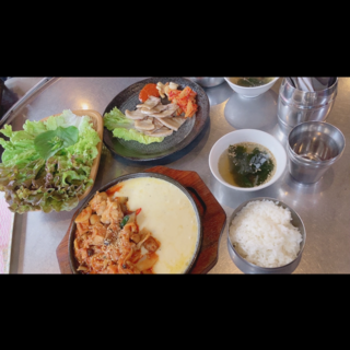 韓国料理とサムギョプサル 豚まるの写真21
