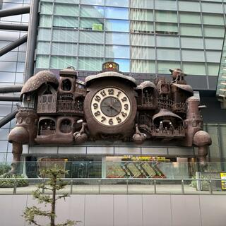 宮崎駿デザインの日テレ大時計の写真10
