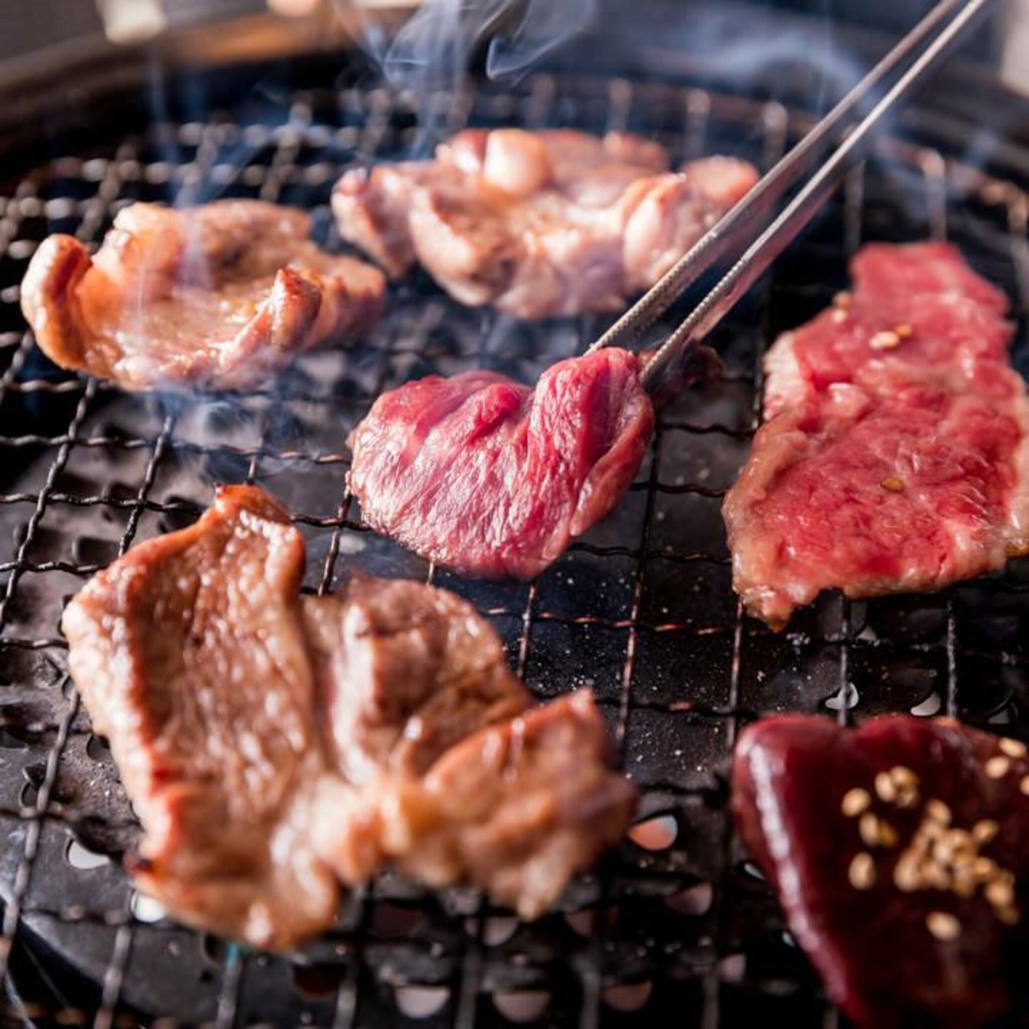 レトロ肉バル 炙りやん 横須賀中央の代表写真5