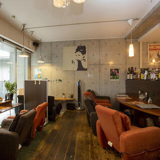 Cafe&Bar FRANCの写真2