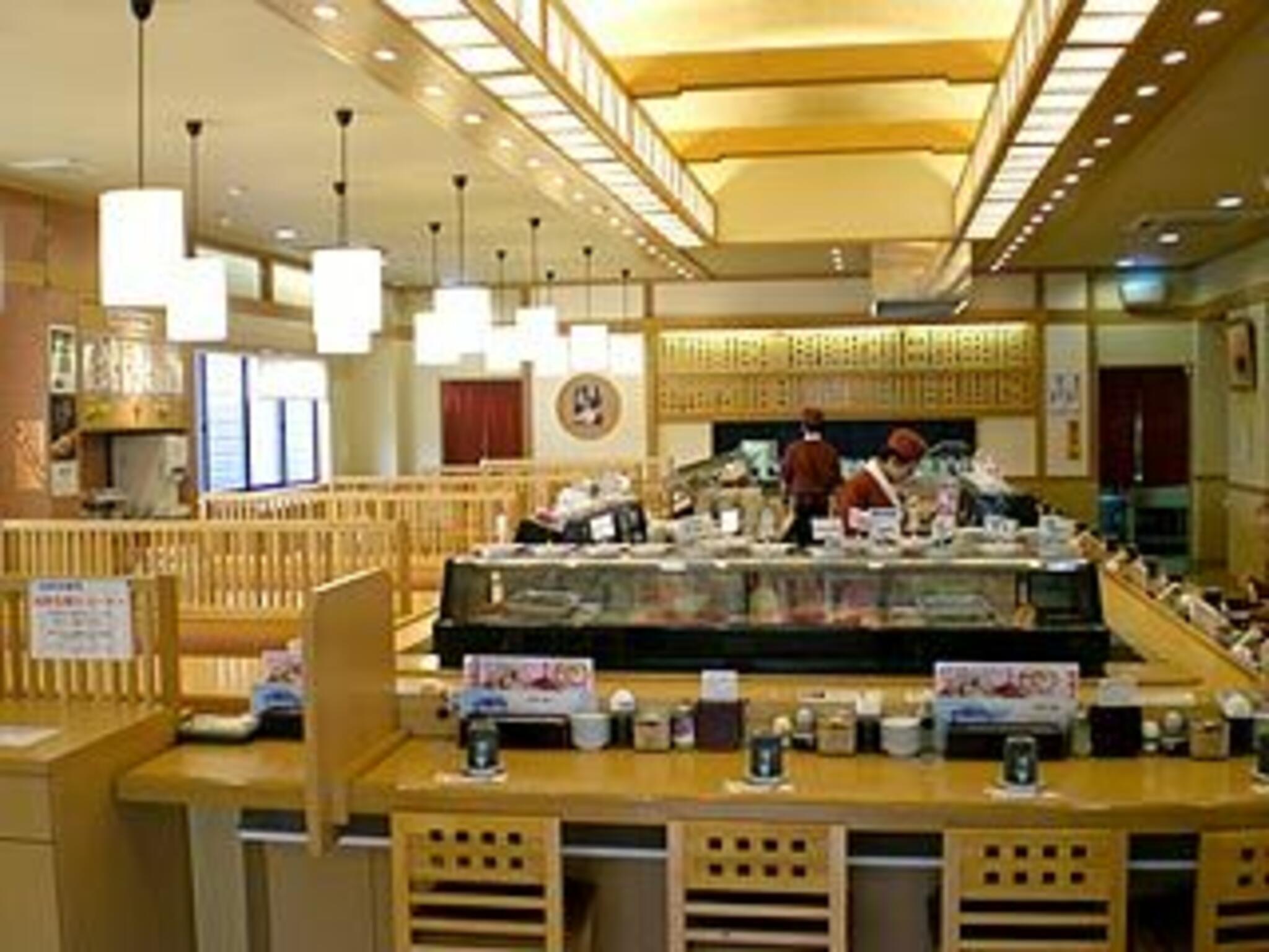 活き魚回転寿司 魚鮮 三福寺店の代表写真7