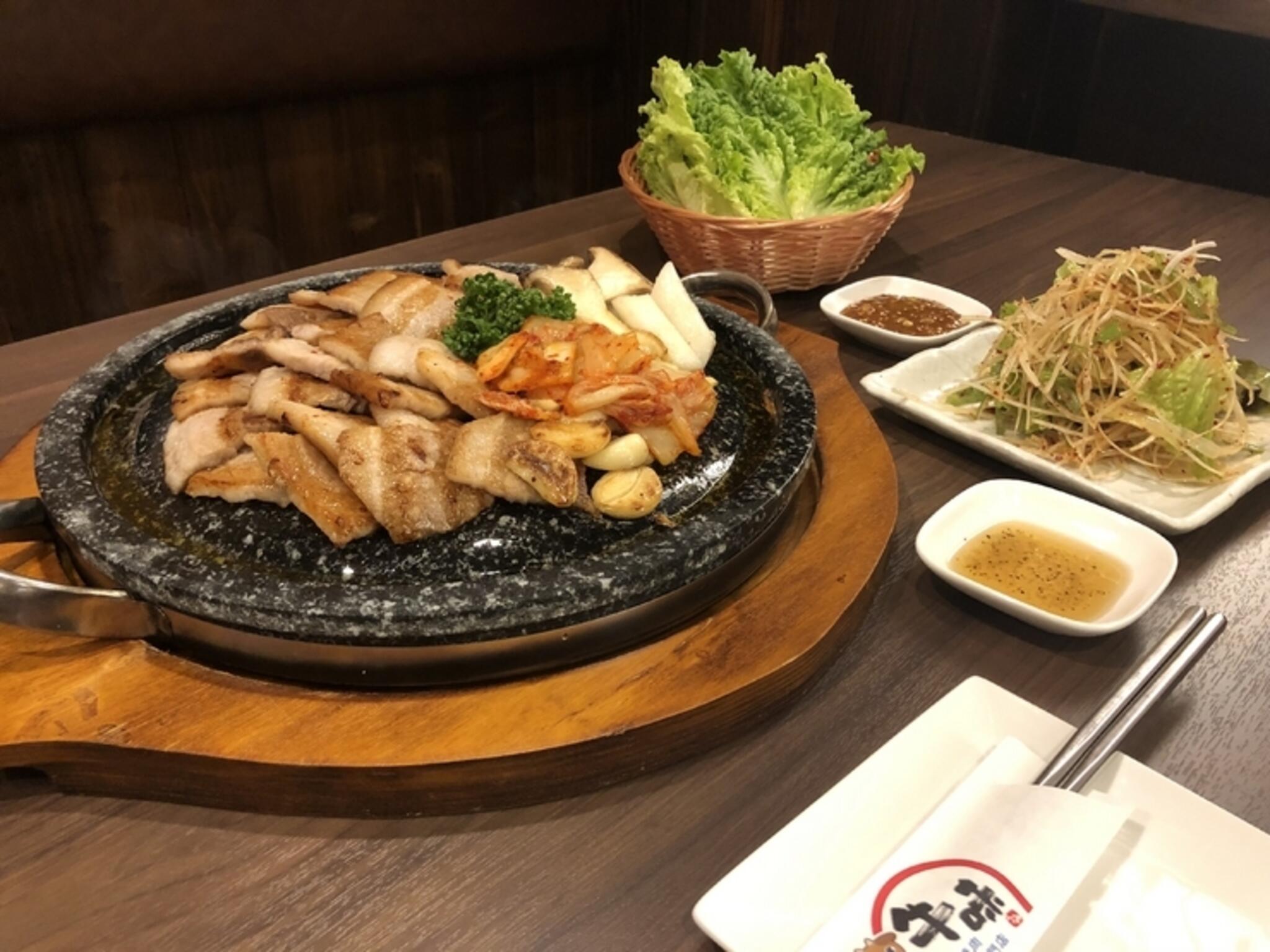 炭火焼肉 韓国料理専門店 牛味の代表写真5