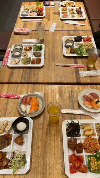 沖縄菜園ビュッフェ カラカラ あしびなー店のクチコミ写真1