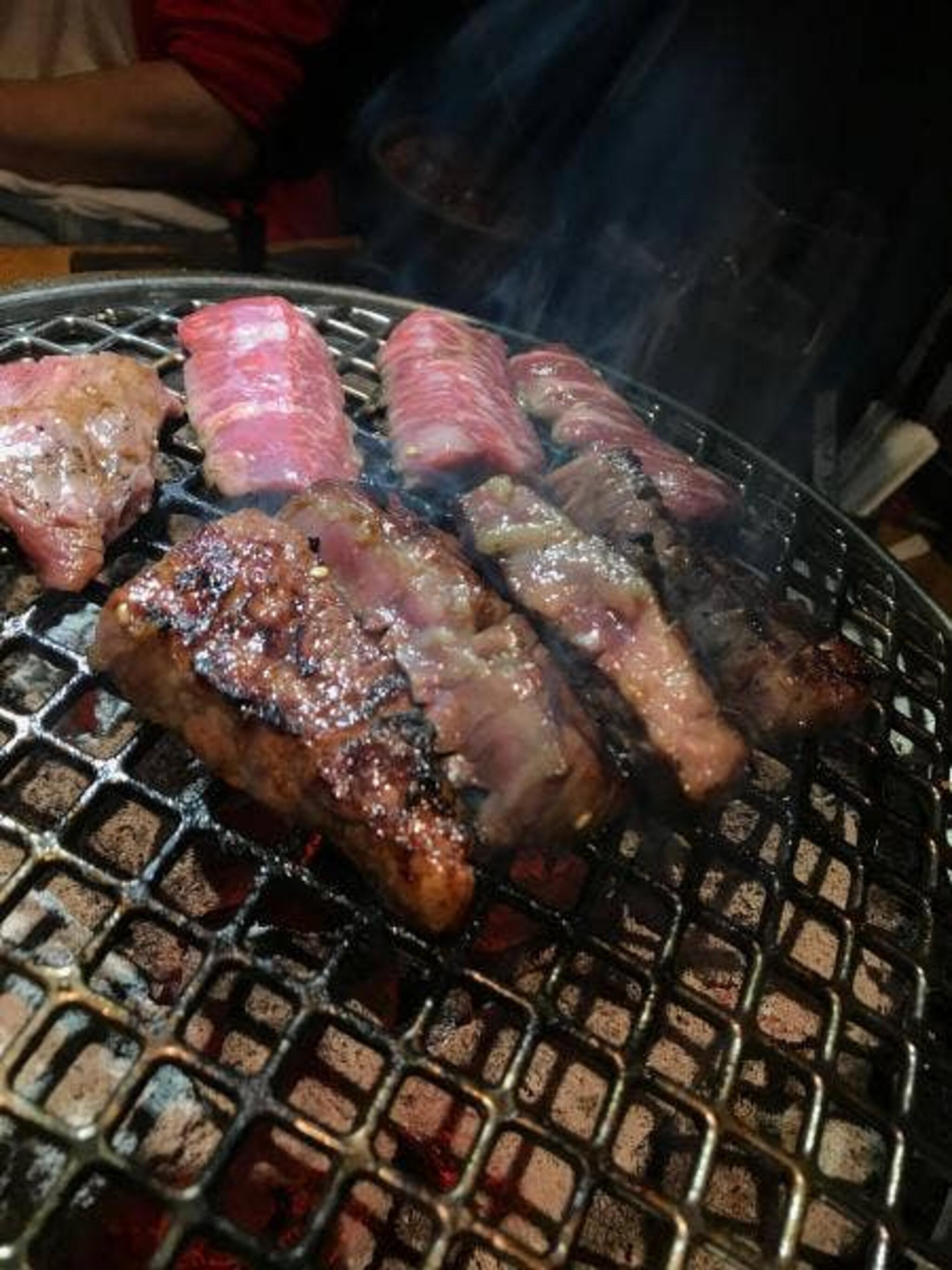 炭火焼肉 牛仁 石巻駅前店の代表写真9