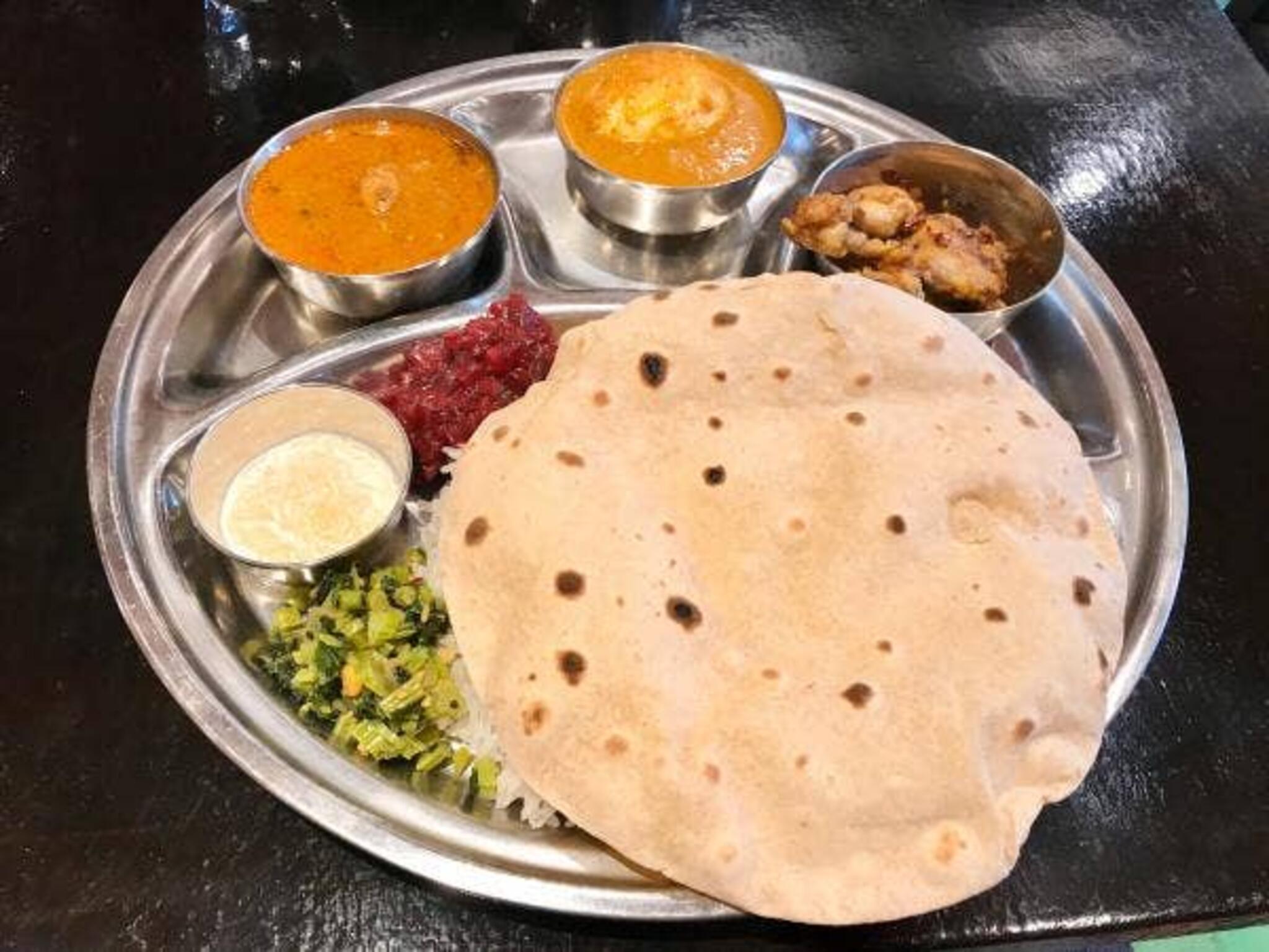 インド食堂 チャラカラの代表写真8