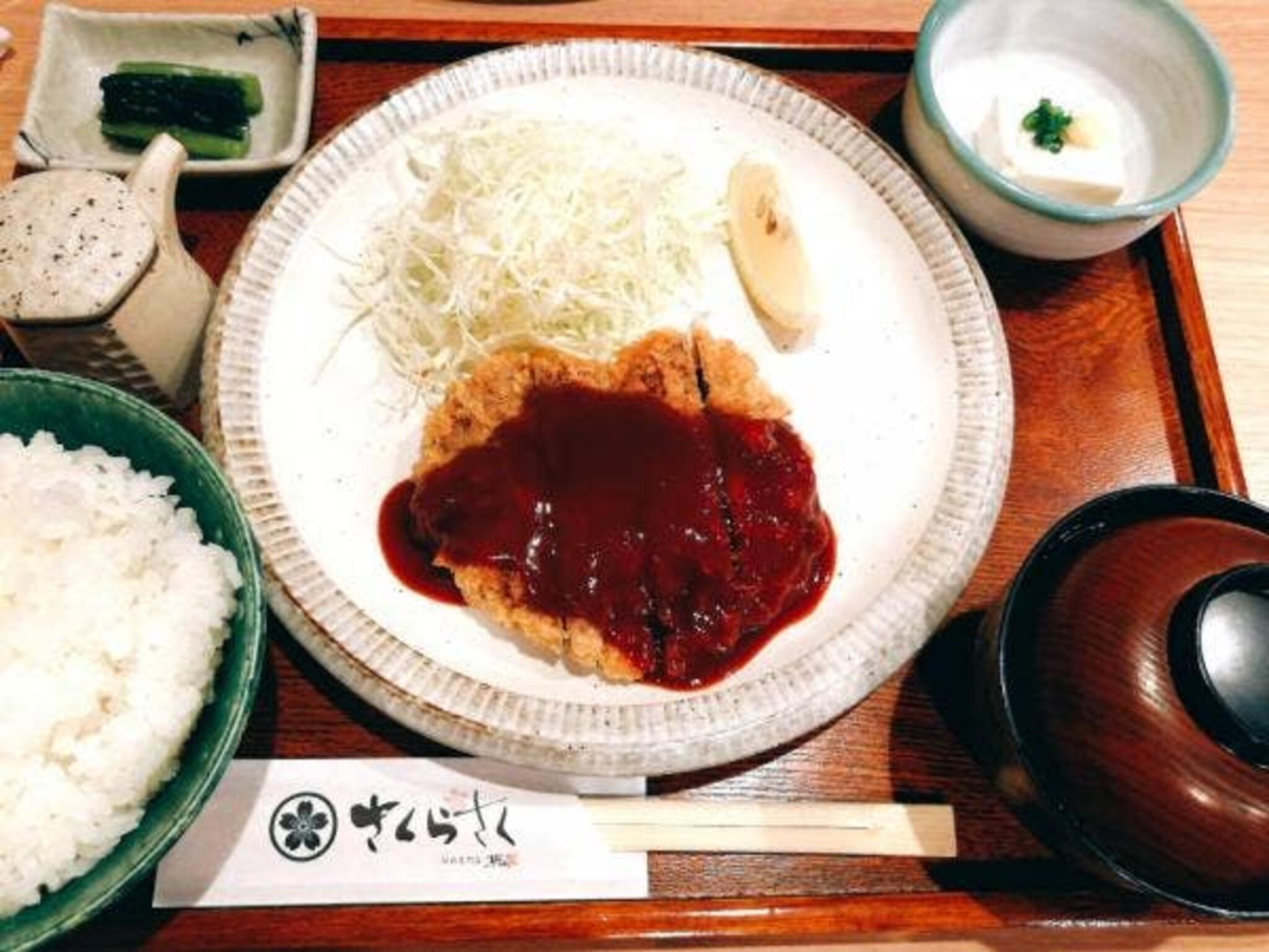 桜肉専門店 さくらさくの代表写真10