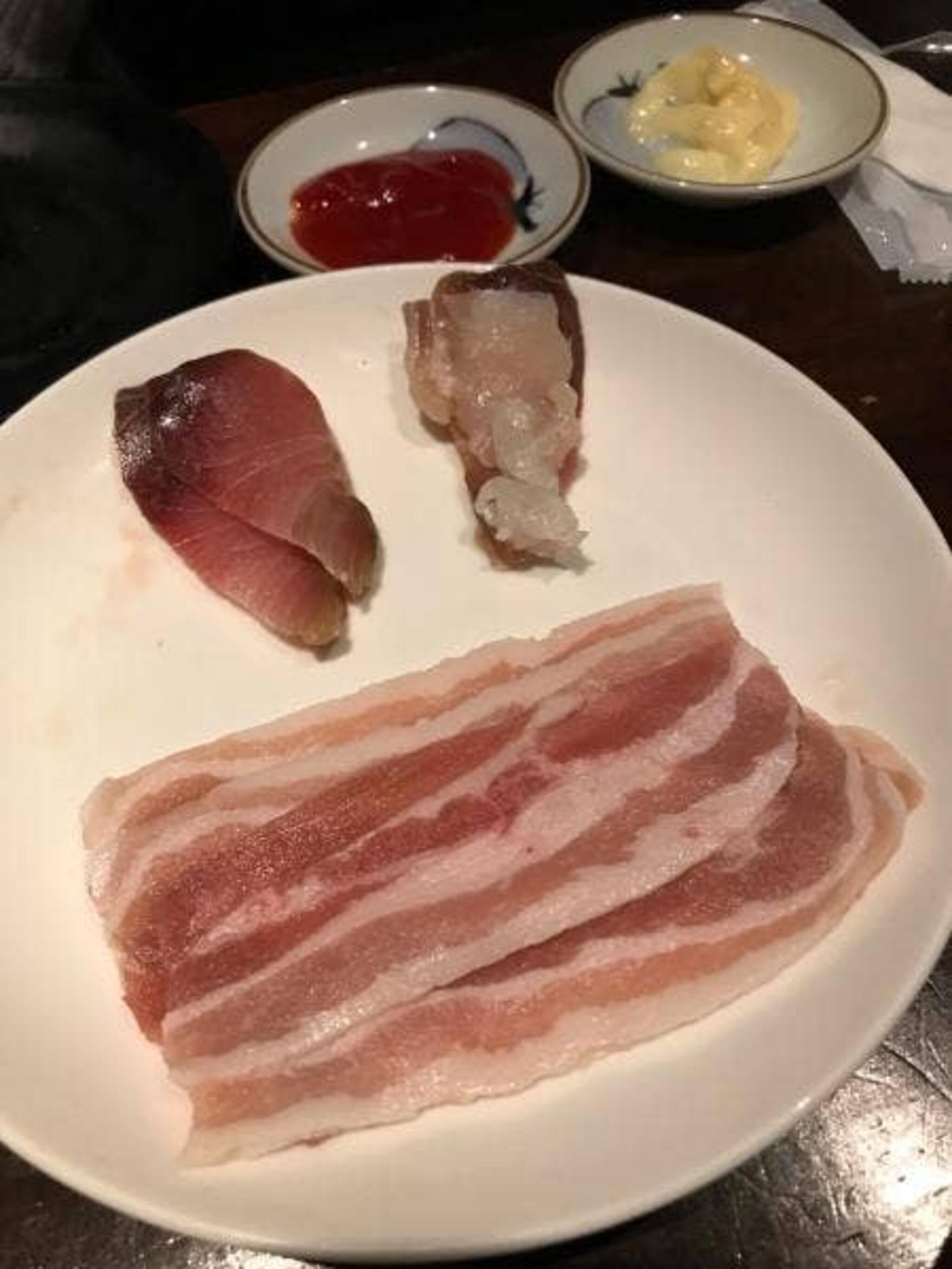 しゃぶしゃぶ&地鶏焼き鳥食べ放題 肉放題 新宿本店の代表写真1