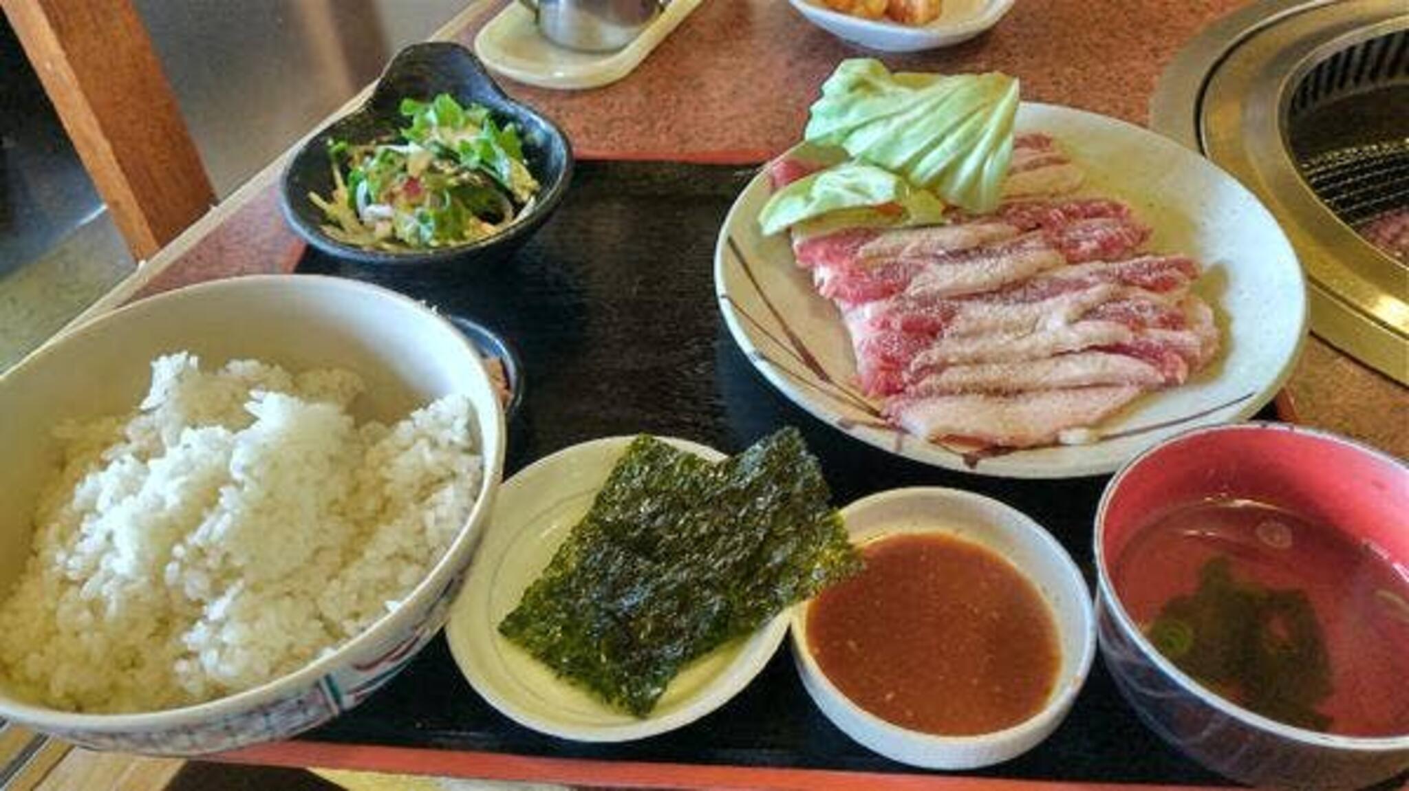 焼肉レストラン 鶴松 灘崎店の代表写真5