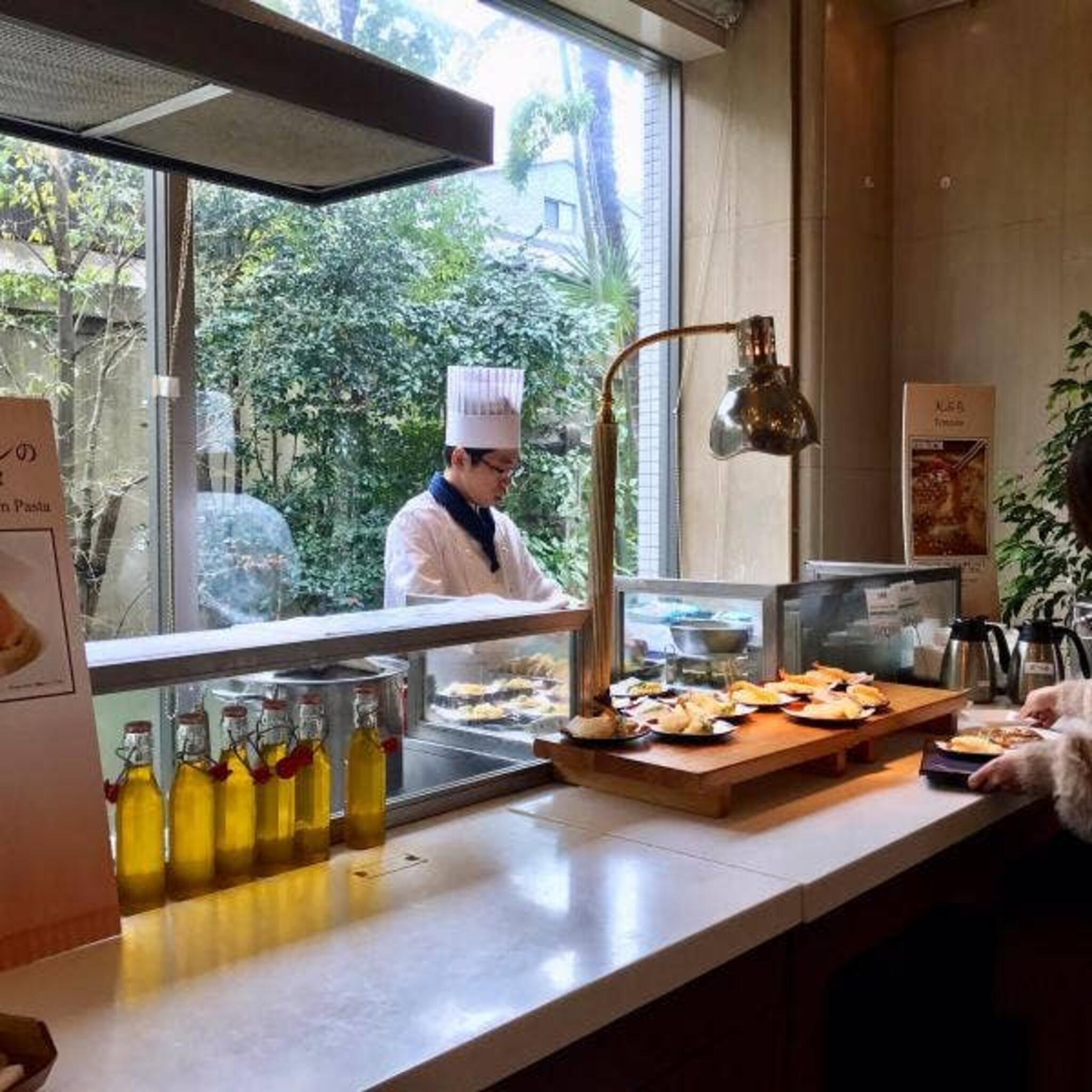 カフェレストラン コージー/ANAクラウンプラザホテル京都の代表写真6