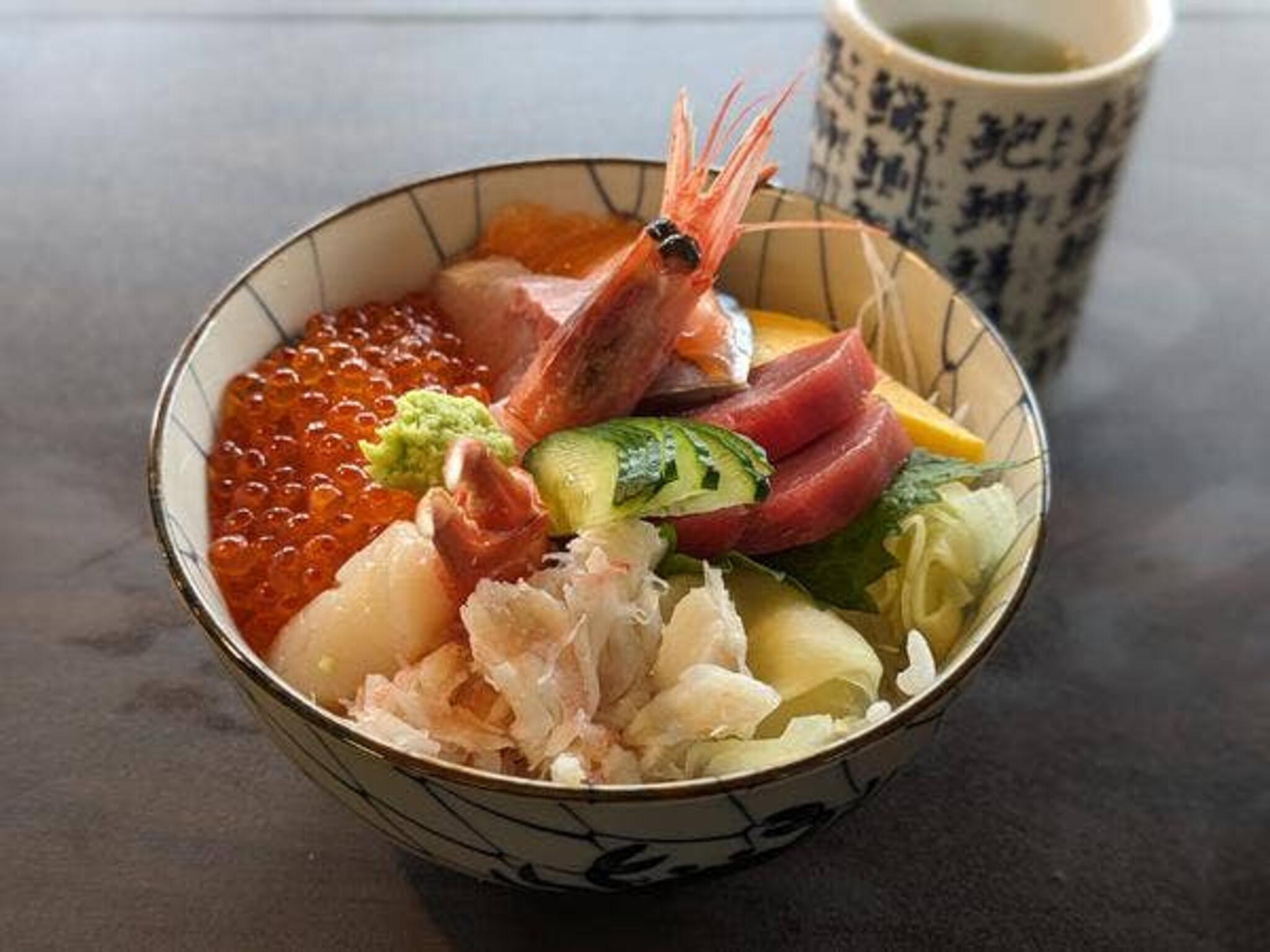 海鮮丼屋 小熊商店の代表写真4