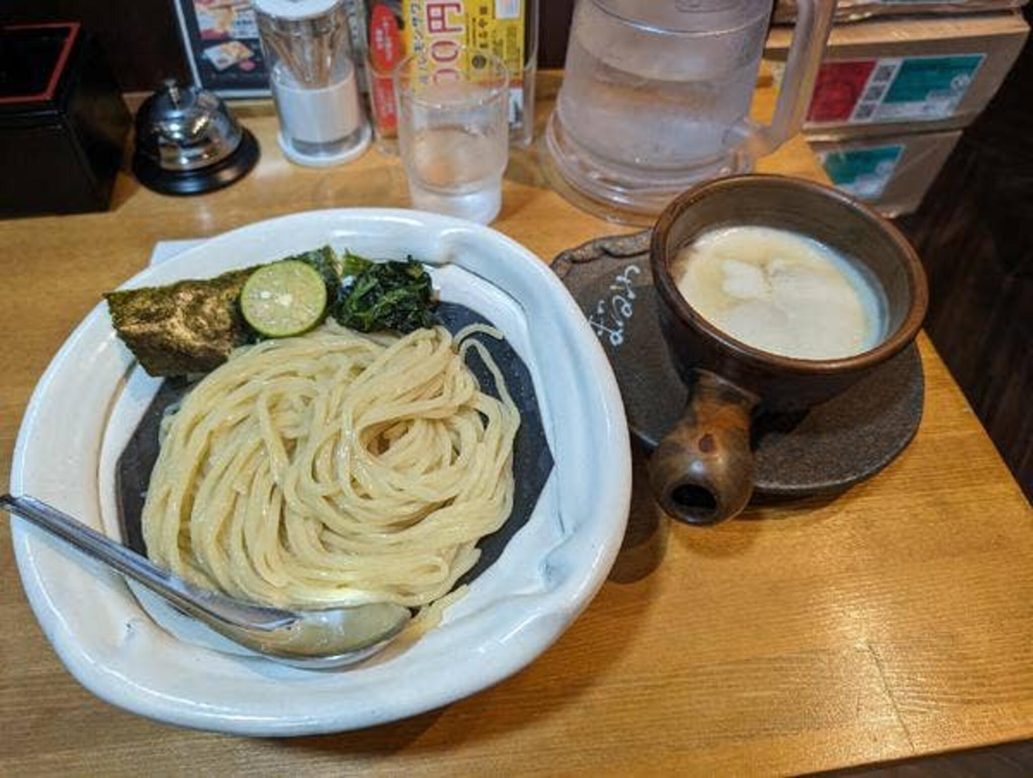 鶏白湯専門店 つけ麺まるや 駒込東口店の代表写真8