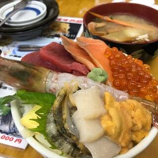 北のどんぶり屋 滝波食堂の写真16