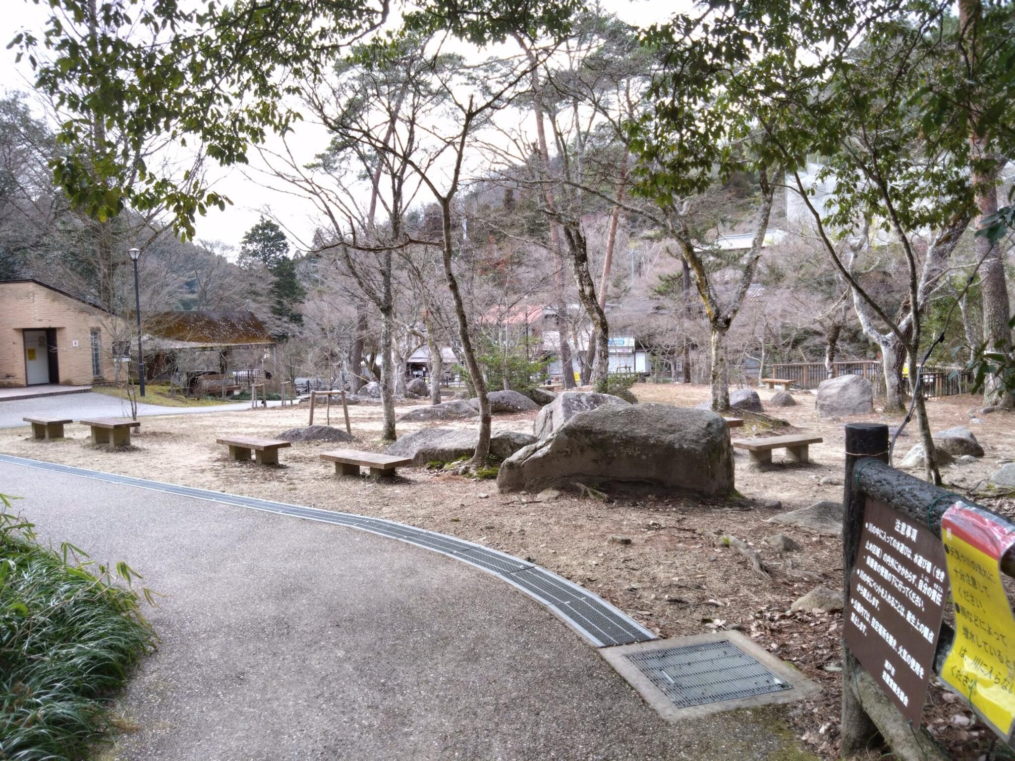 クチコミ : 岩屋堂バーベキューサイト - 瀬戸市岩屋町キャンプ場 | Yahoo!マップ