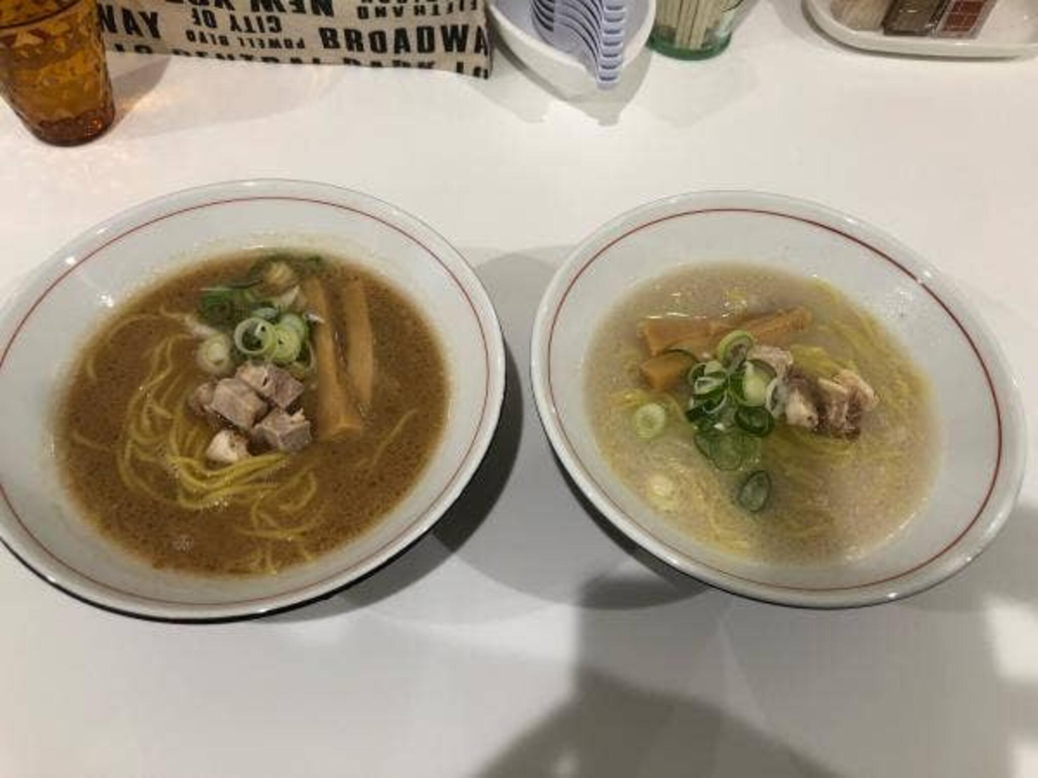 やさしい、とんこつ 麺 かまくらの代表写真4