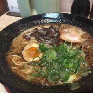 熊本ラーメン 黒龍紅 新市街店の写真12