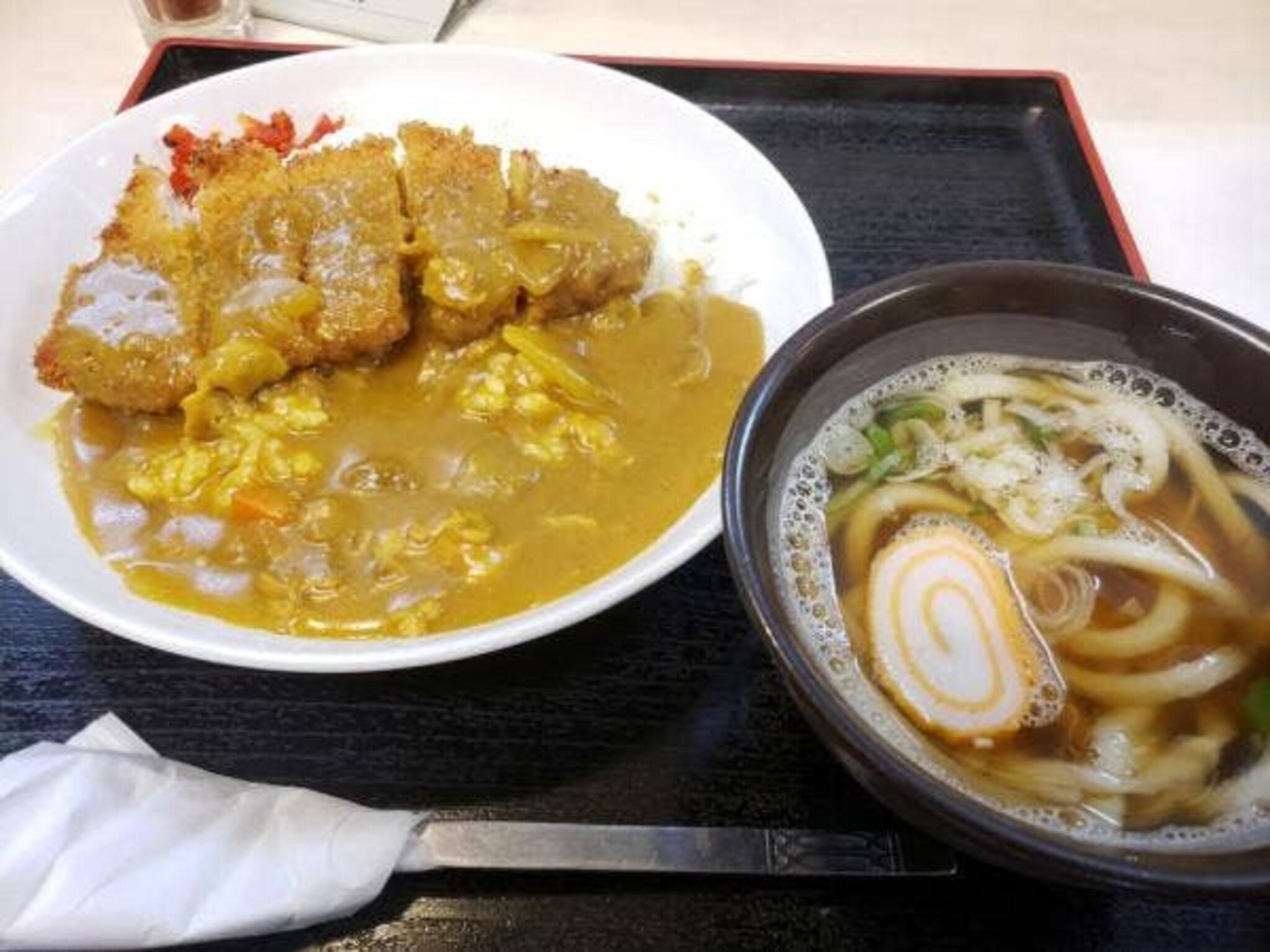 百万石うどん 大門店の代表写真10