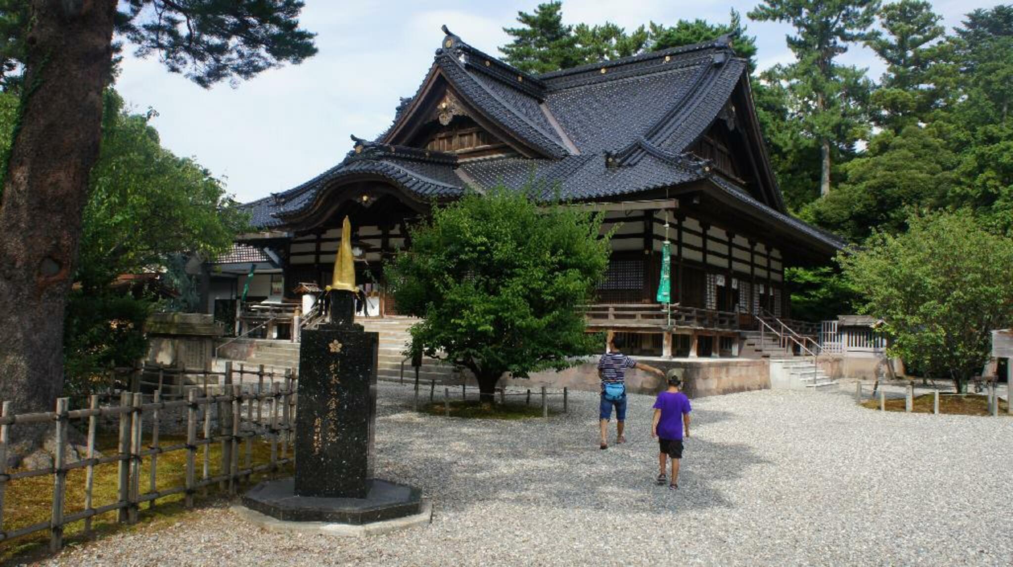 尾山神社 本殿の代表写真3