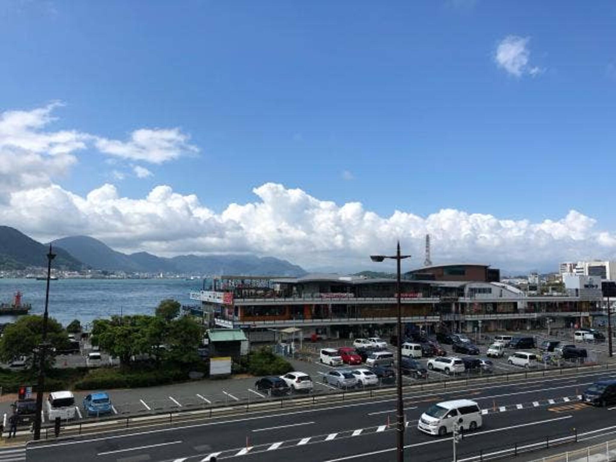 仁井田商店 唐戸市場の代表写真2