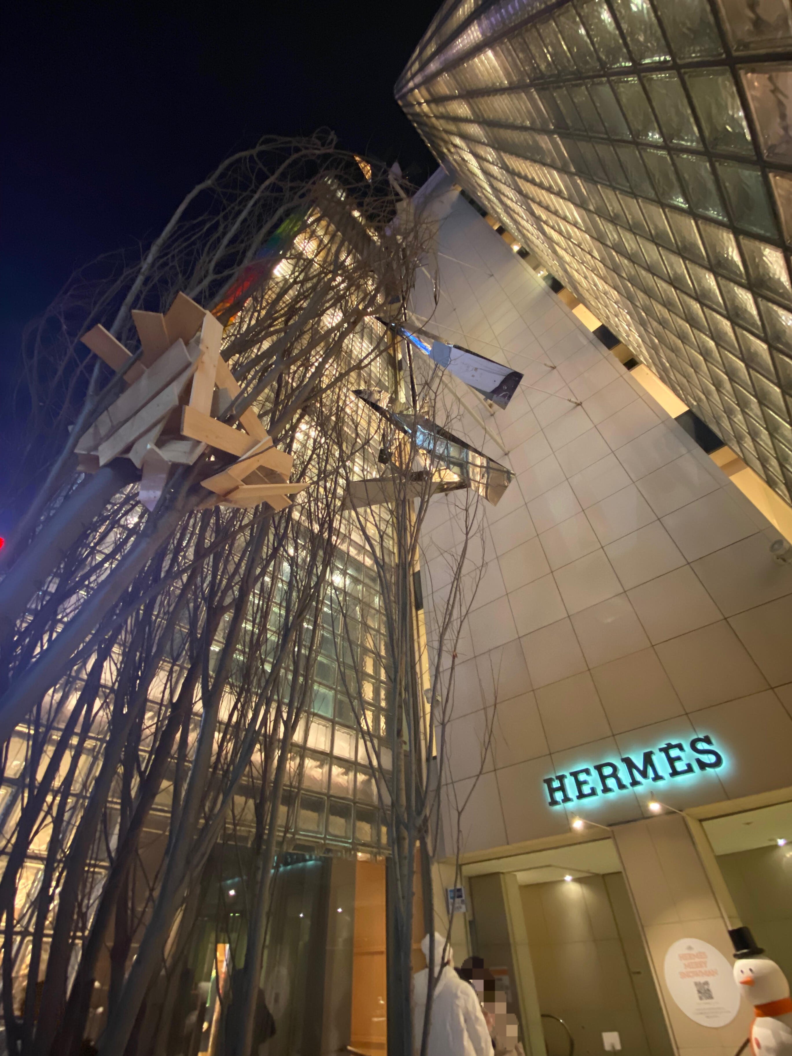 Hermes 銀座店 - 中央区銀座/ハイブランド | Yahoo!マップ