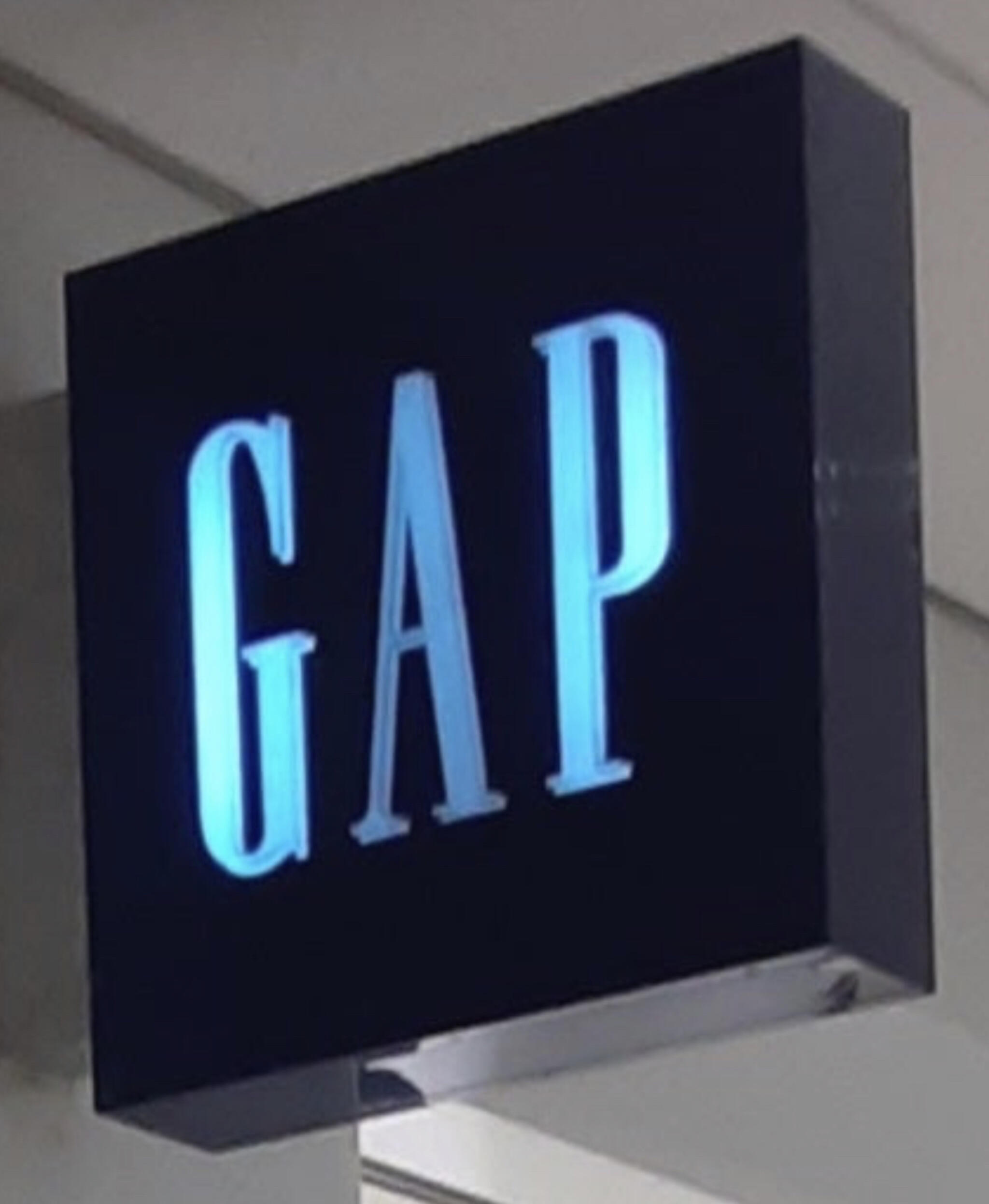 GAP アミュプラザ長崎店の代表写真6