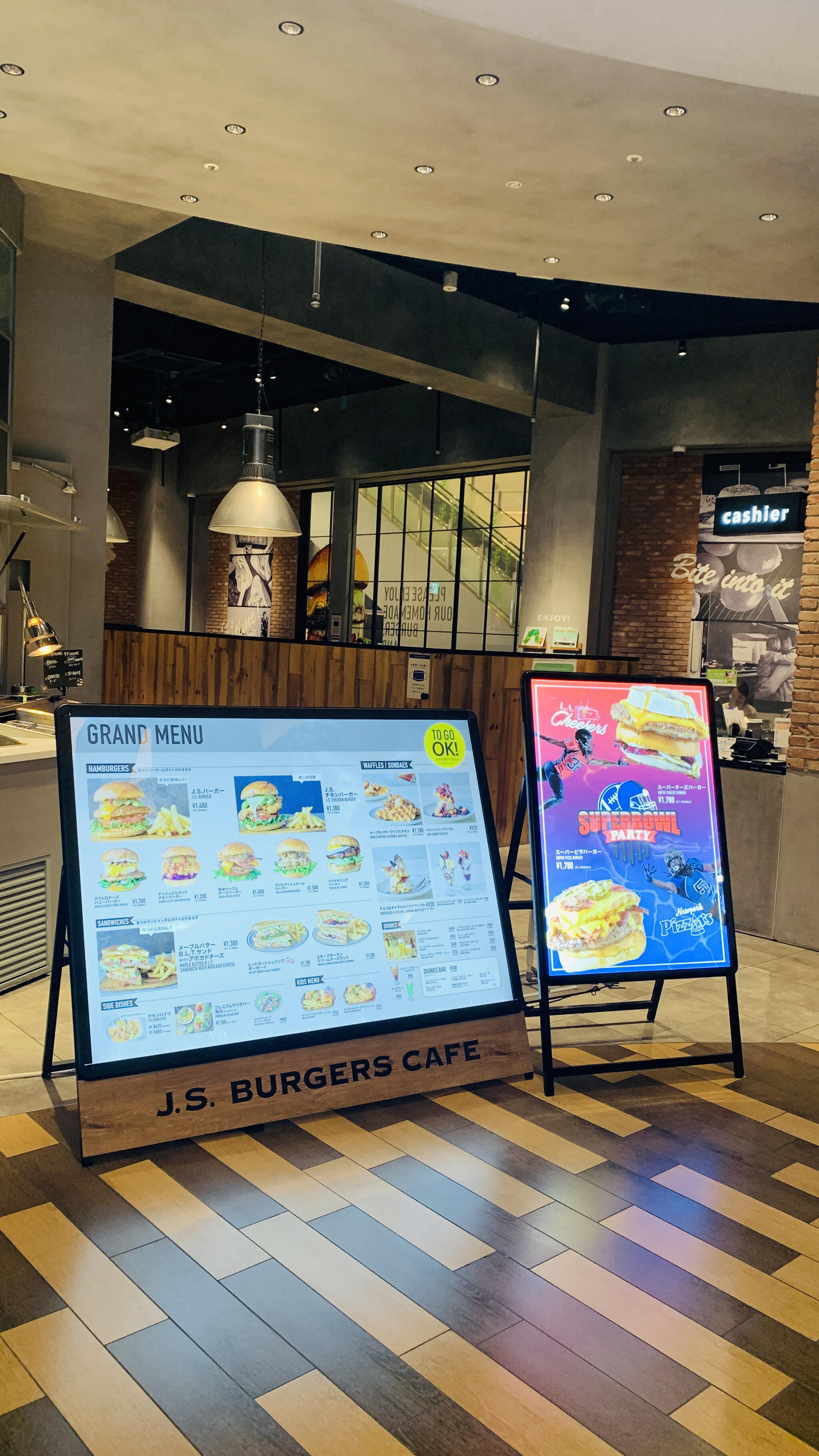 J.S. BURGERS CAFE 名古屋mozo店の代表写真4