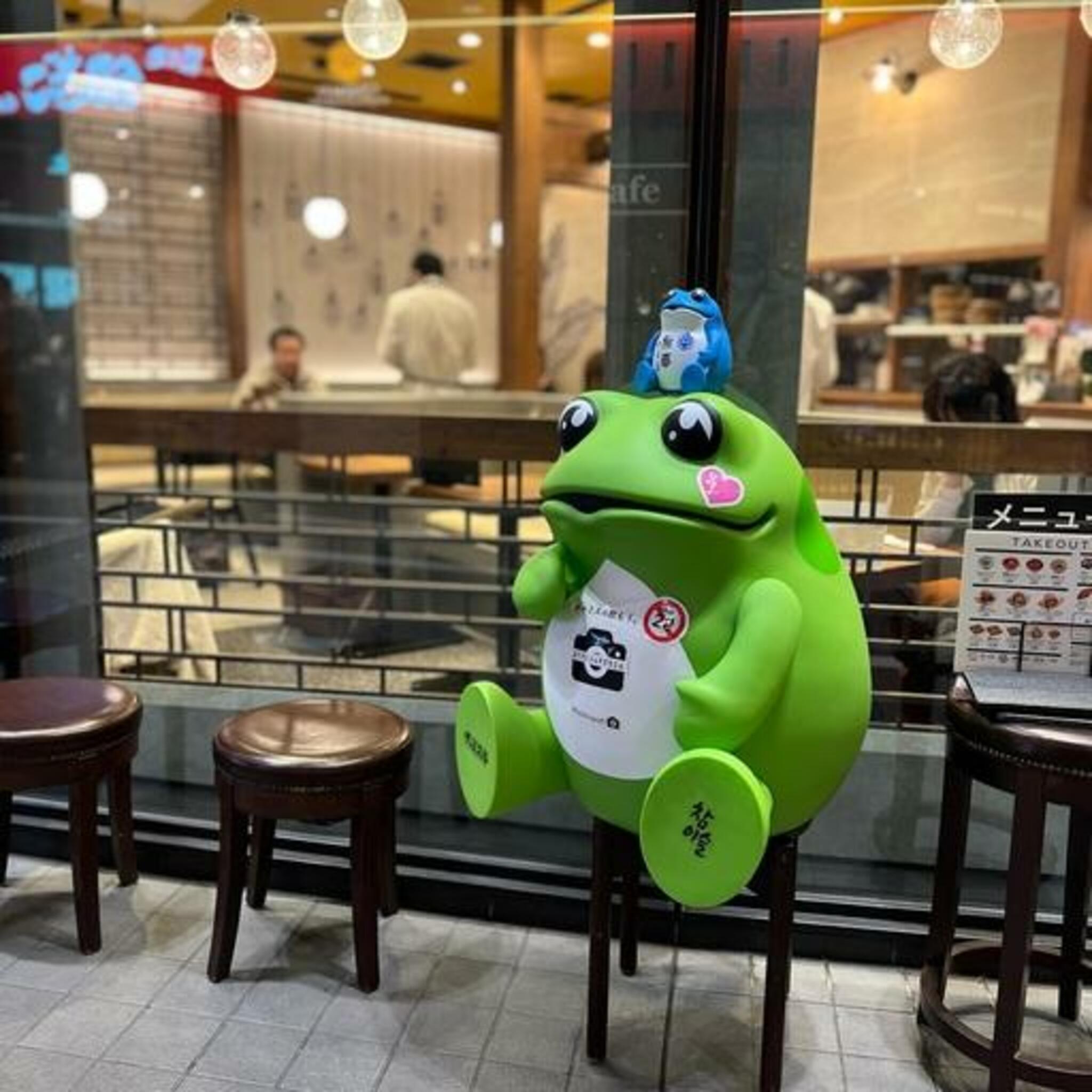 韓国カフェダイニング KimCafe 新宿東宝ビル店の代表写真1